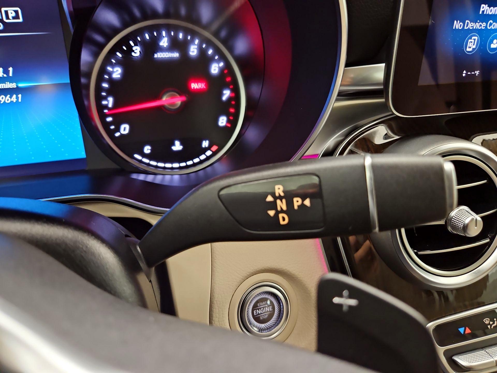 Thumbnail: 2022 Mercedes-Benz GLC - 17