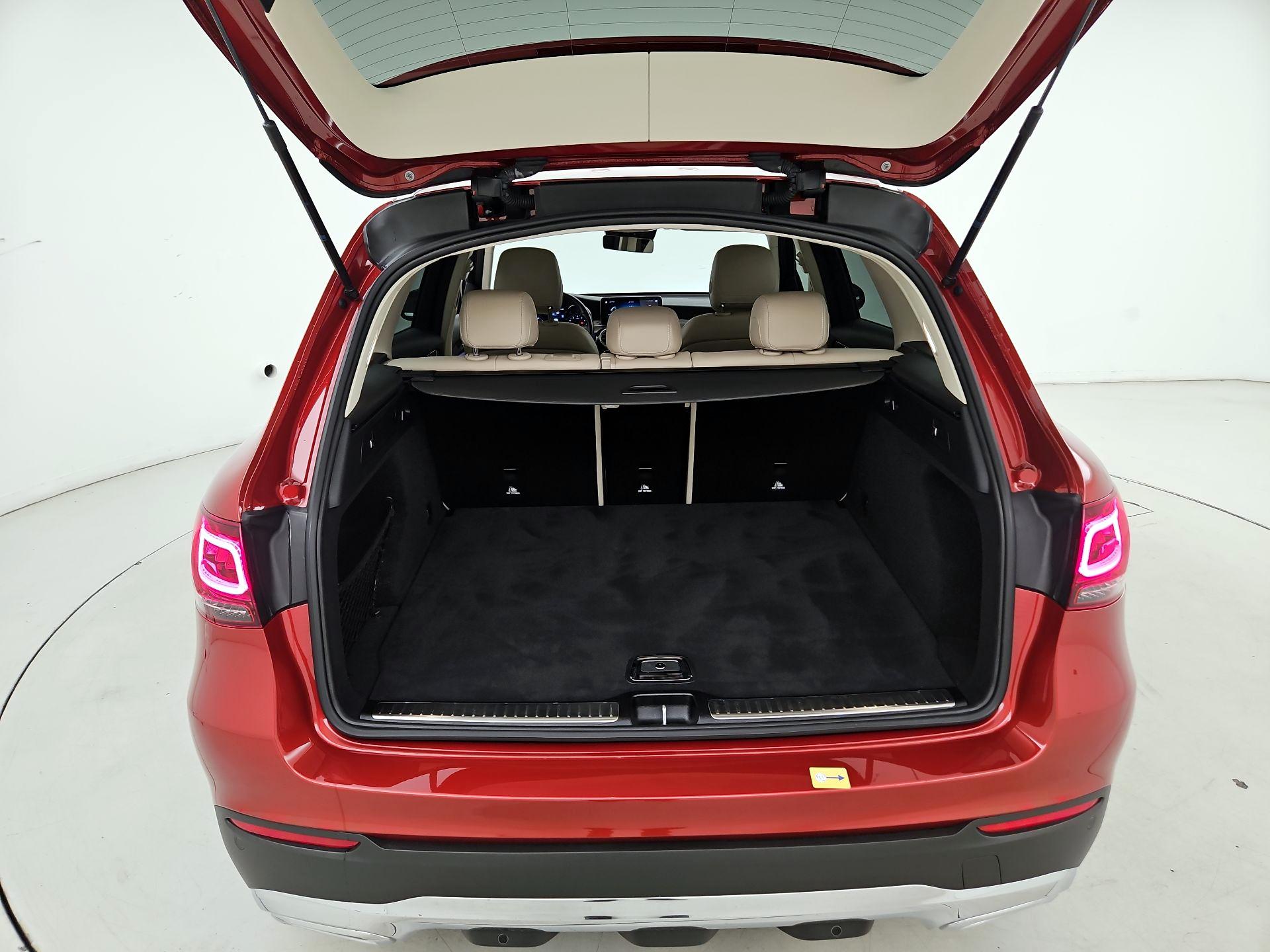 Thumbnail: 2022 Mercedes-Benz GLC - 20