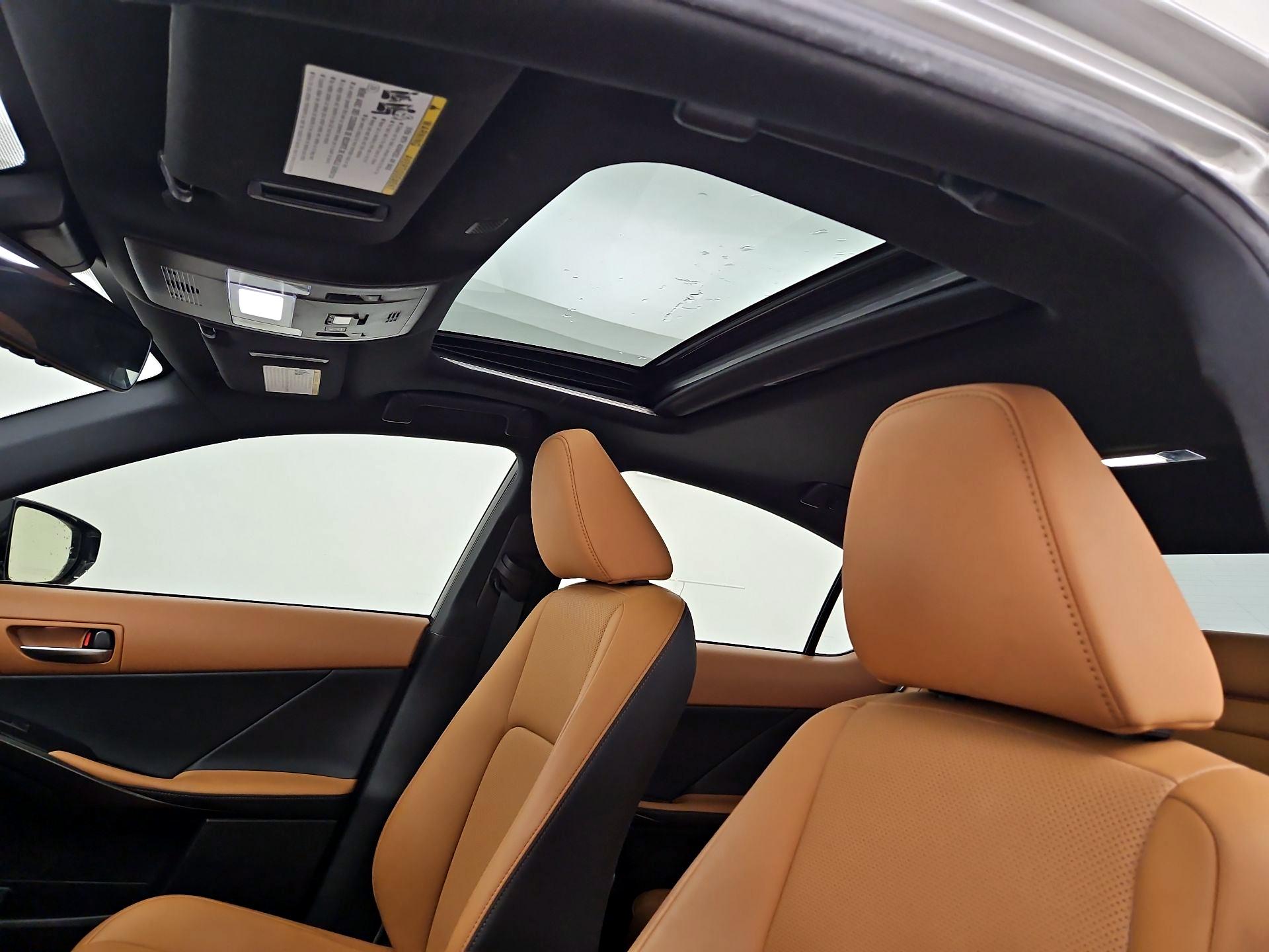 Thumbnail: 2023 Lexus IS - 19