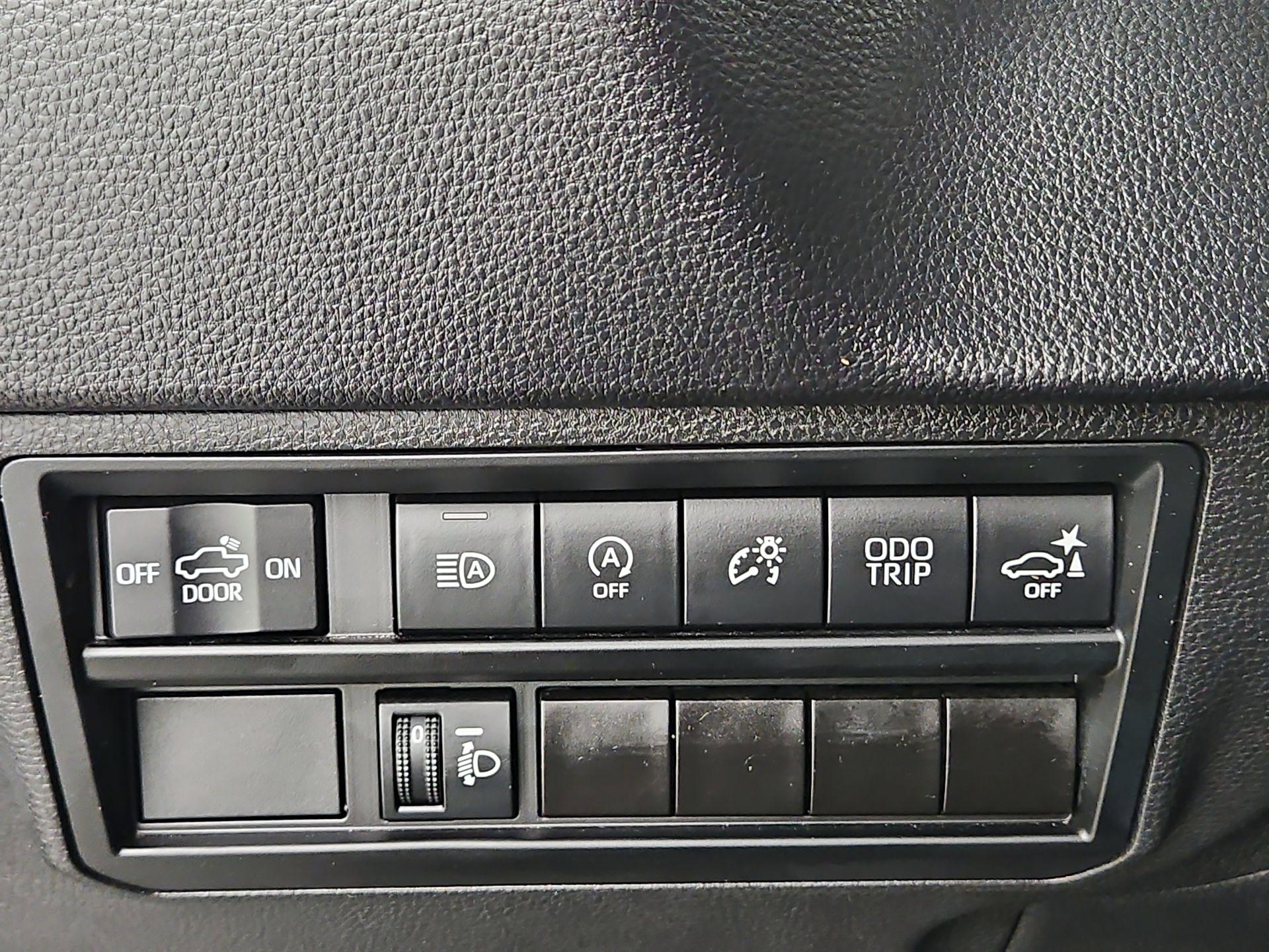 Thumbnail: 2023 Toyota Tundra - 13