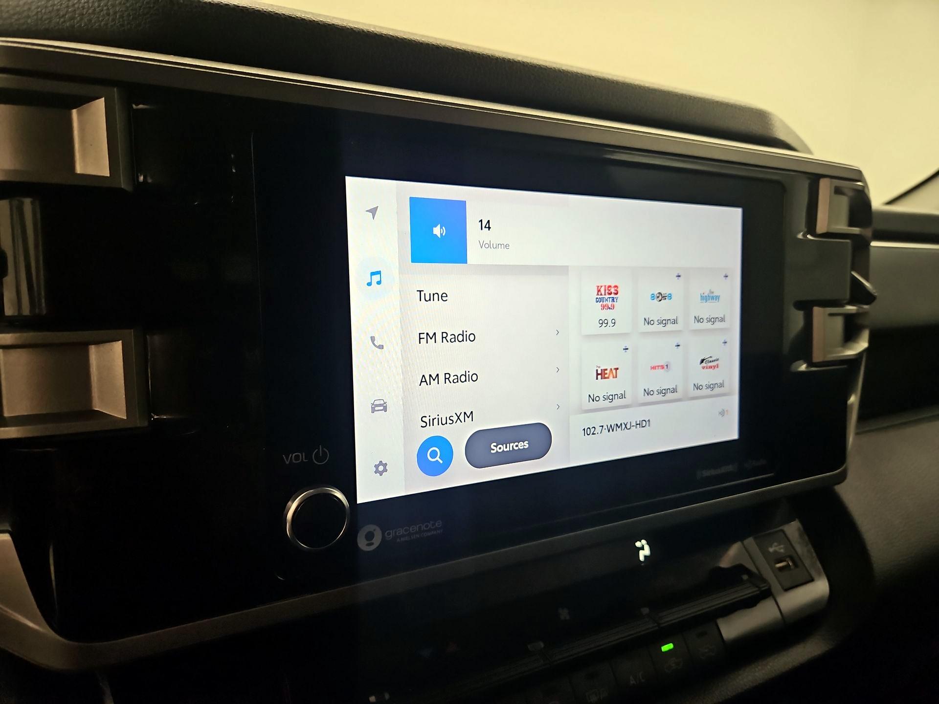 Thumbnail: 2023 Toyota Tundra - 16