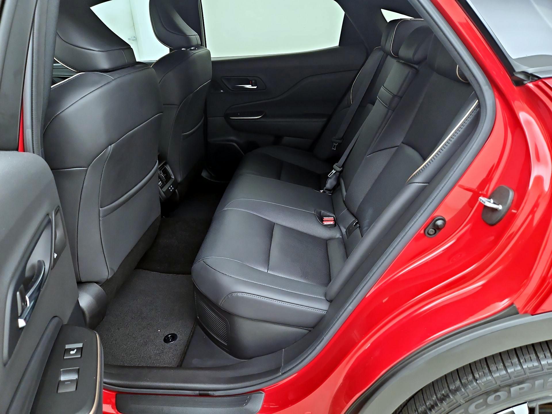 Thumbnail: 2023 Toyota Crown - 19