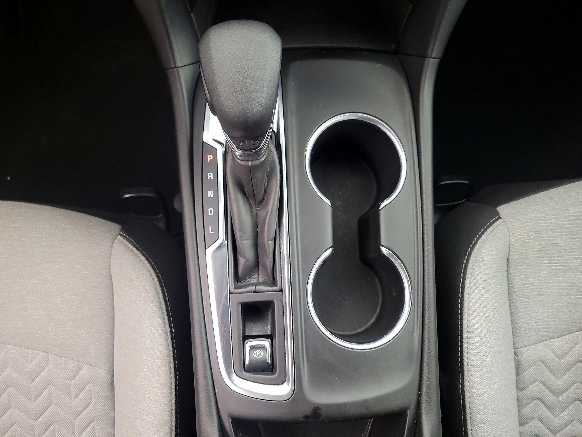 Thumbnail: 2022 Chevrolet Equinox - 17