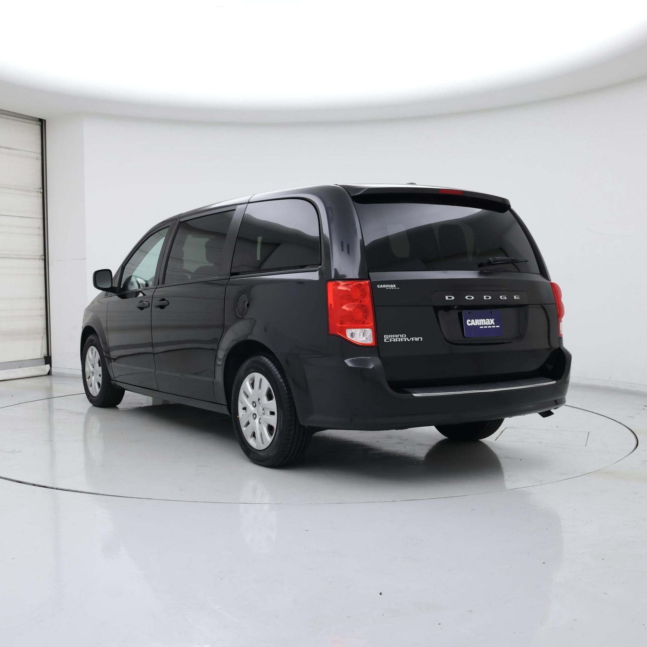Thumbnail: 2020 Dodge Grand Caravan - 2