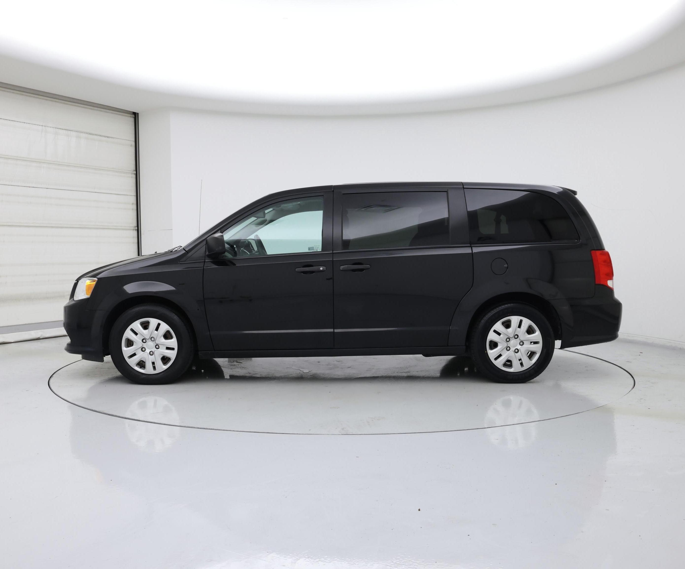 Thumbnail: 2020 Dodge Grand Caravan - 3