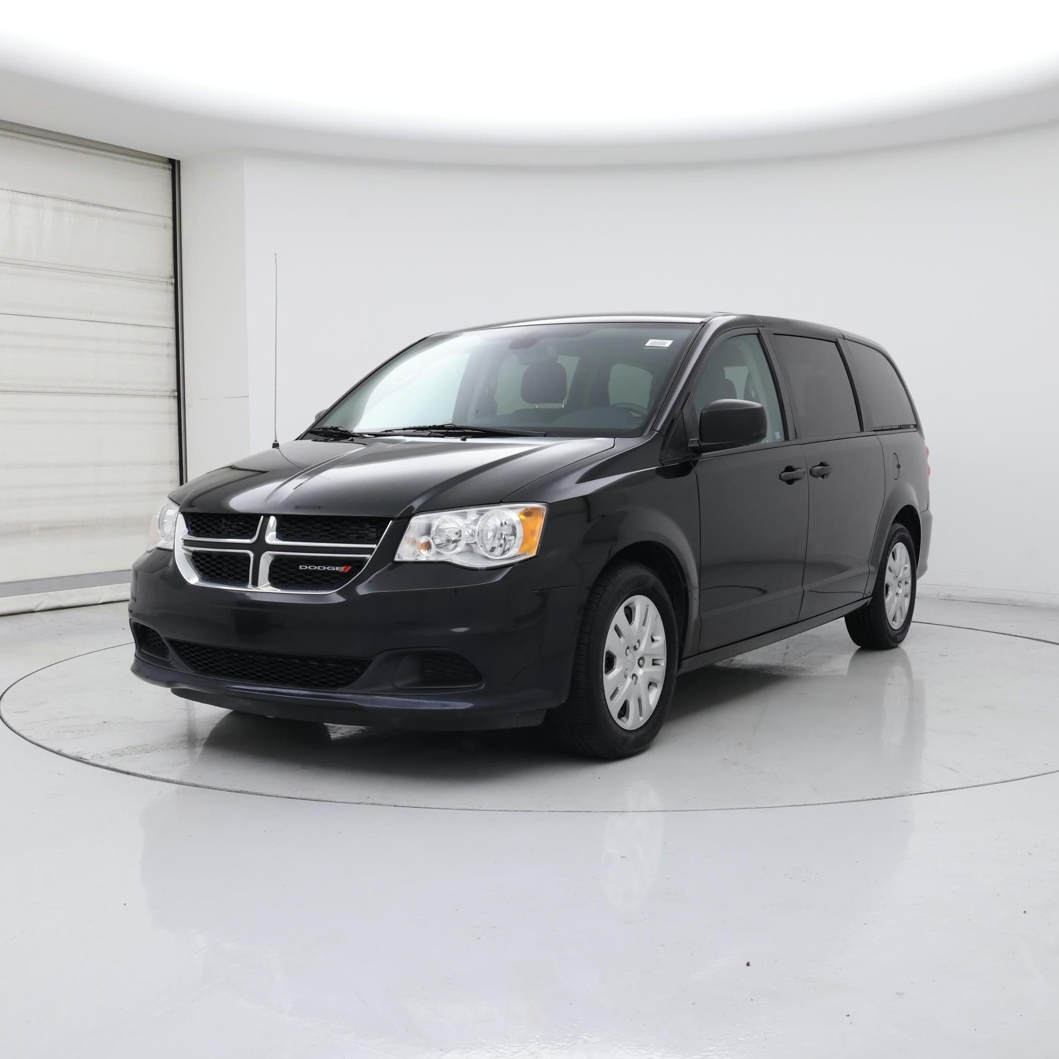 Thumbnail: 2020 Dodge Grand Caravan - 4