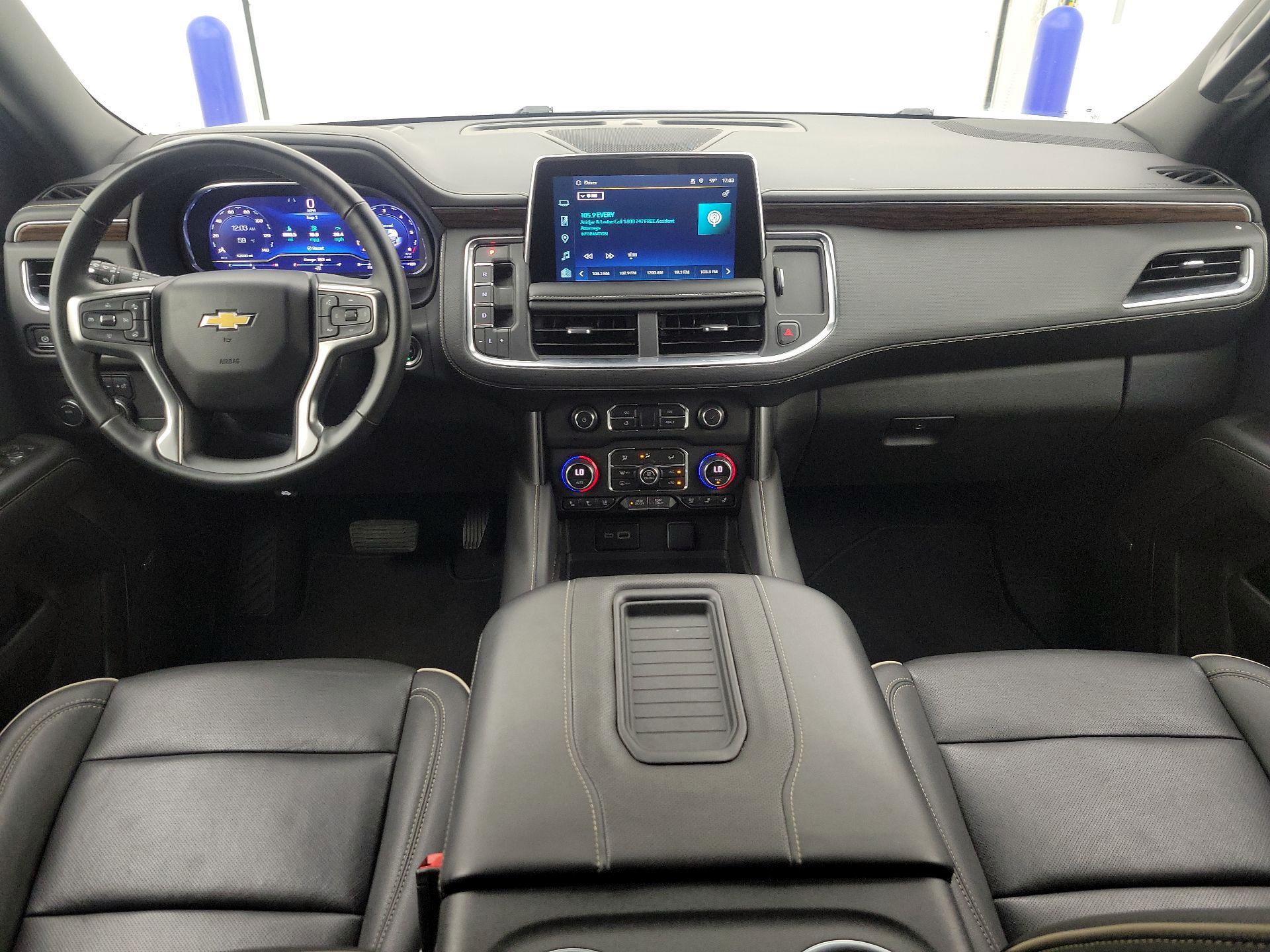 Thumbnail: 2023 Chevrolet Suburban - 9