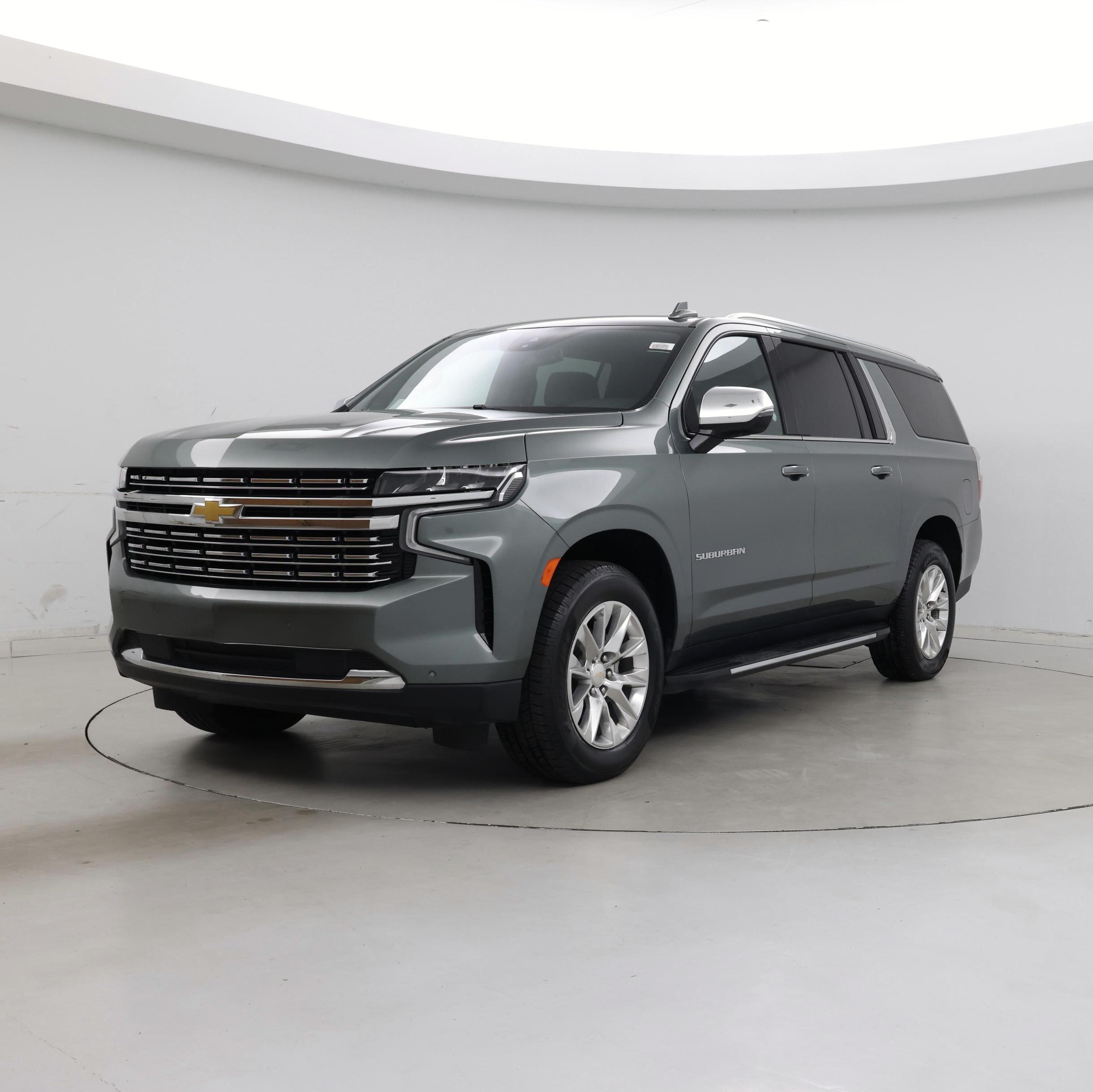 Thumbnail: 2023 Chevrolet Suburban - 4