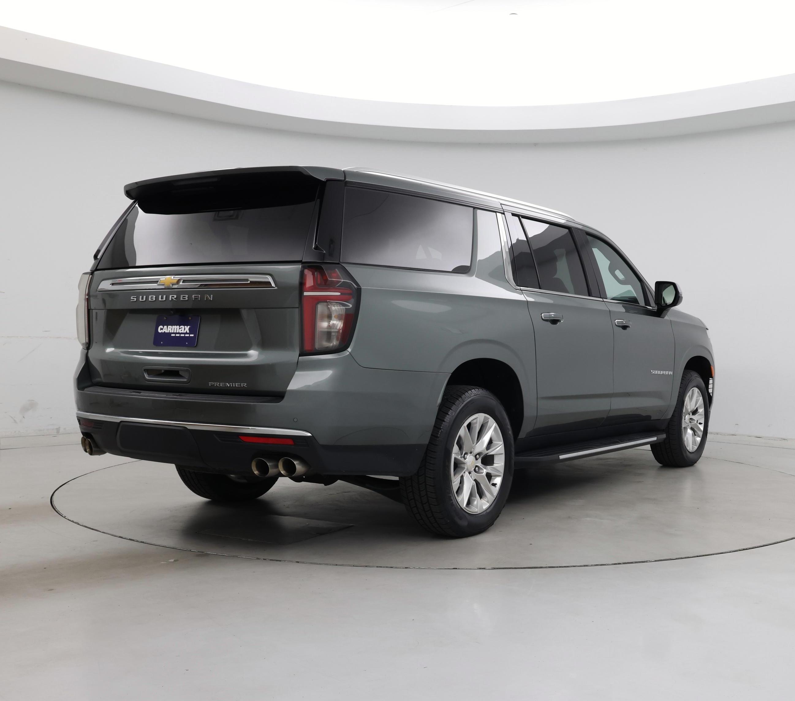 Thumbnail: 2023 Chevrolet Suburban - 8