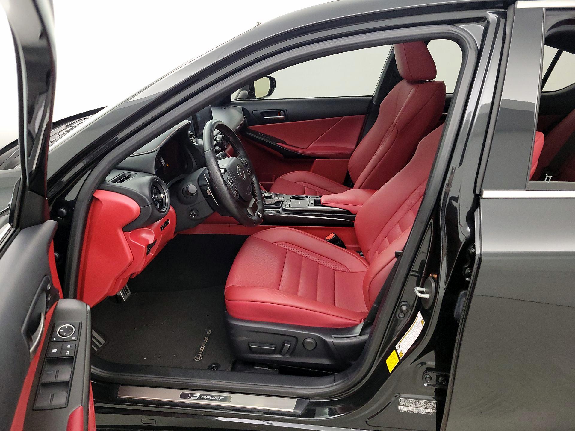 Thumbnail: 2023 Lexus IS - 11