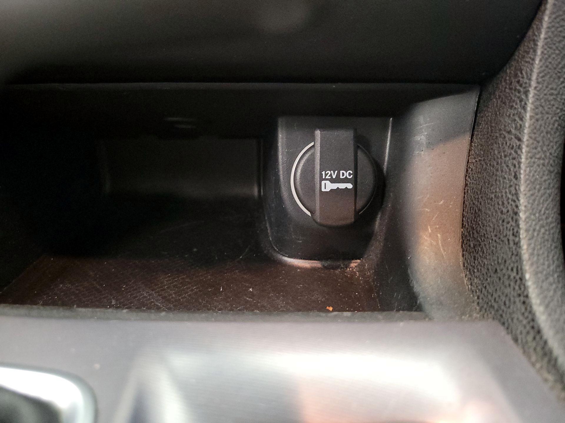 Thumbnail: 2020 Dodge Charger - 18