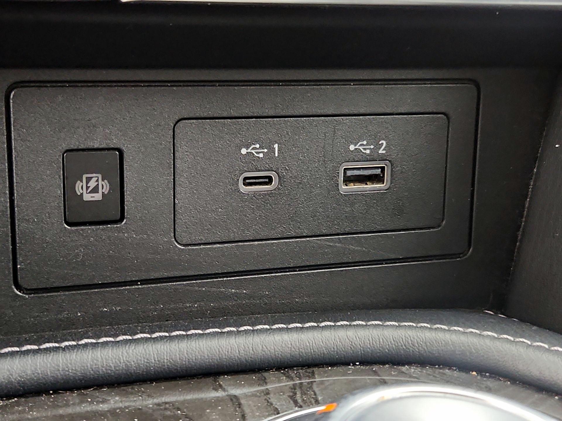 Thumbnail: 2024 INFINITI QX80 - 19