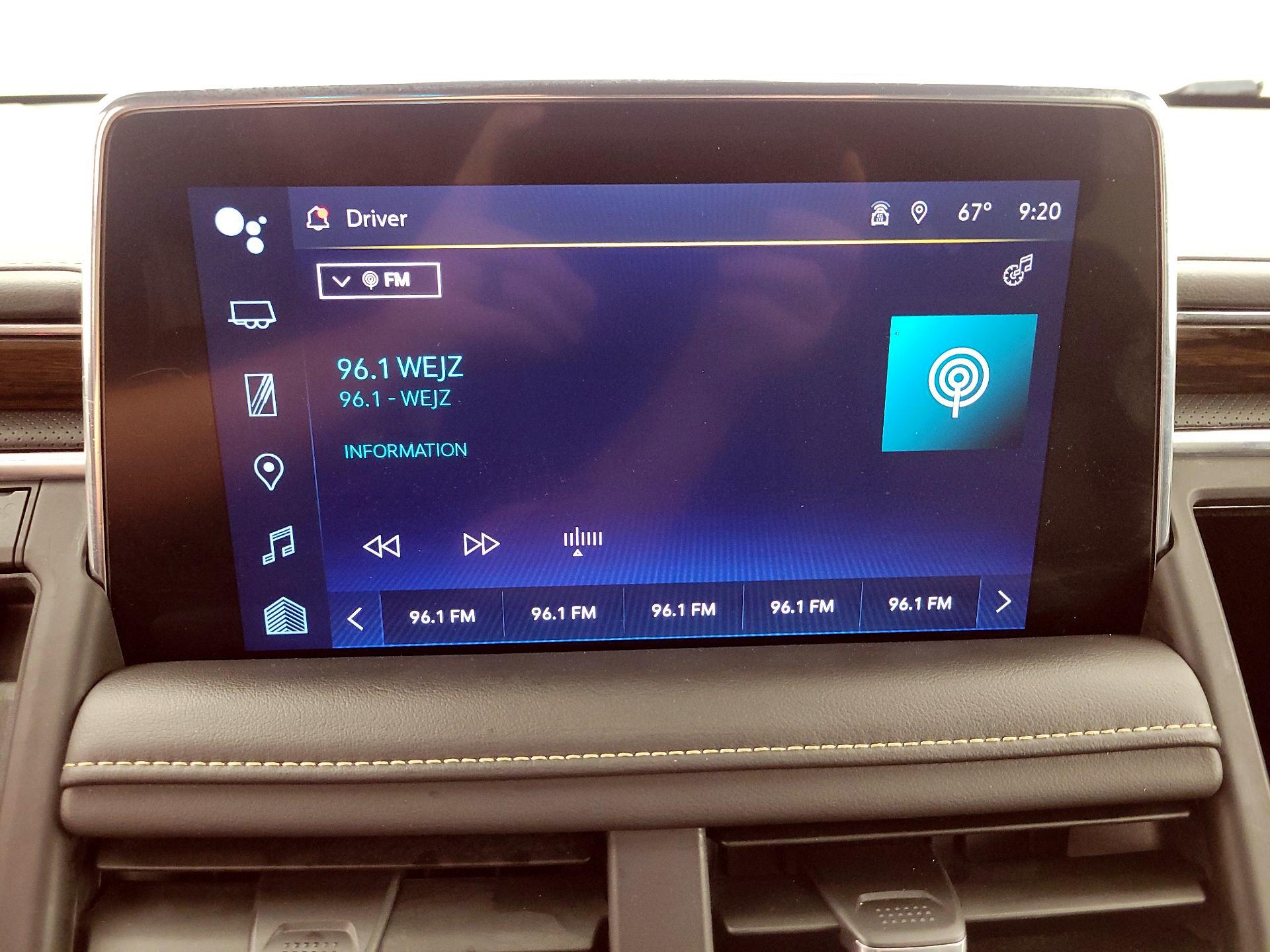 Thumbnail: 2023 Chevrolet Suburban - 15