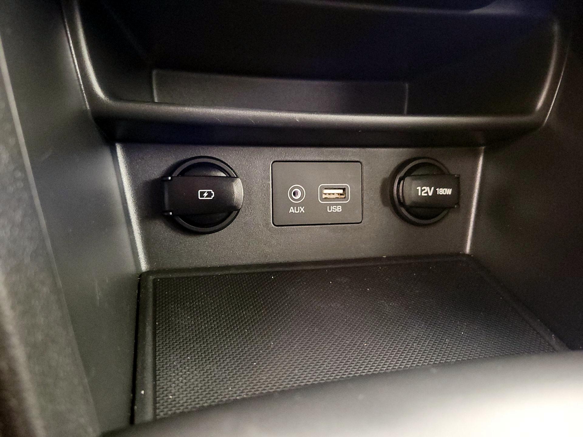 Thumbnail: 2021 Hyundai Kona - 18