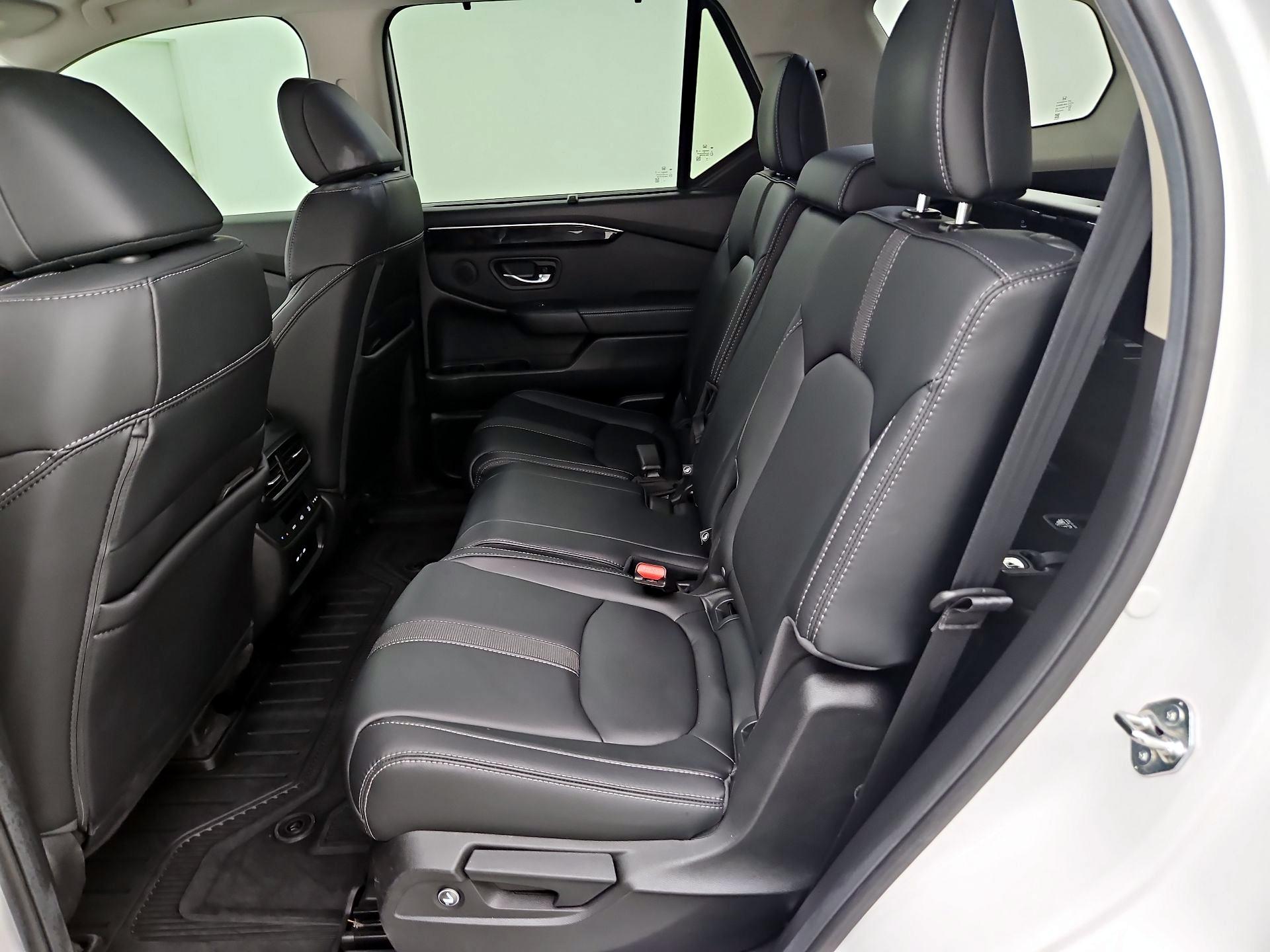 Thumbnail: 2025 Honda Pilot - 19