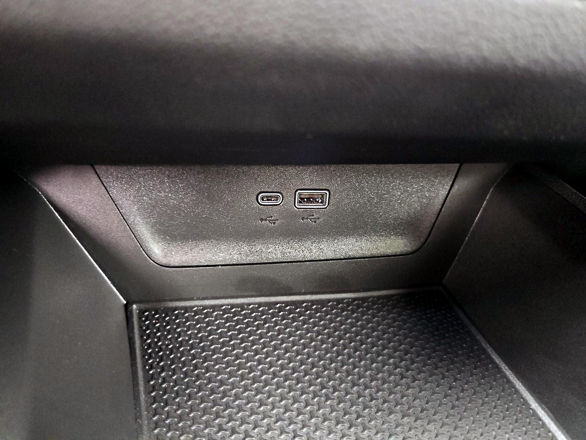 Thumbnail: 2026 Chevrolet Equinox - 18