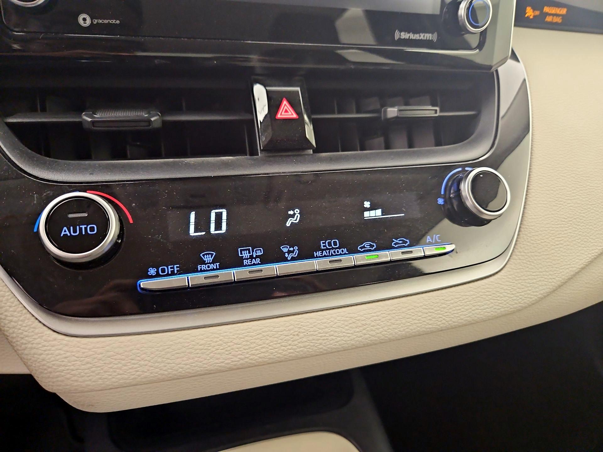 Thumbnail: 2021 Toyota Corolla - 16