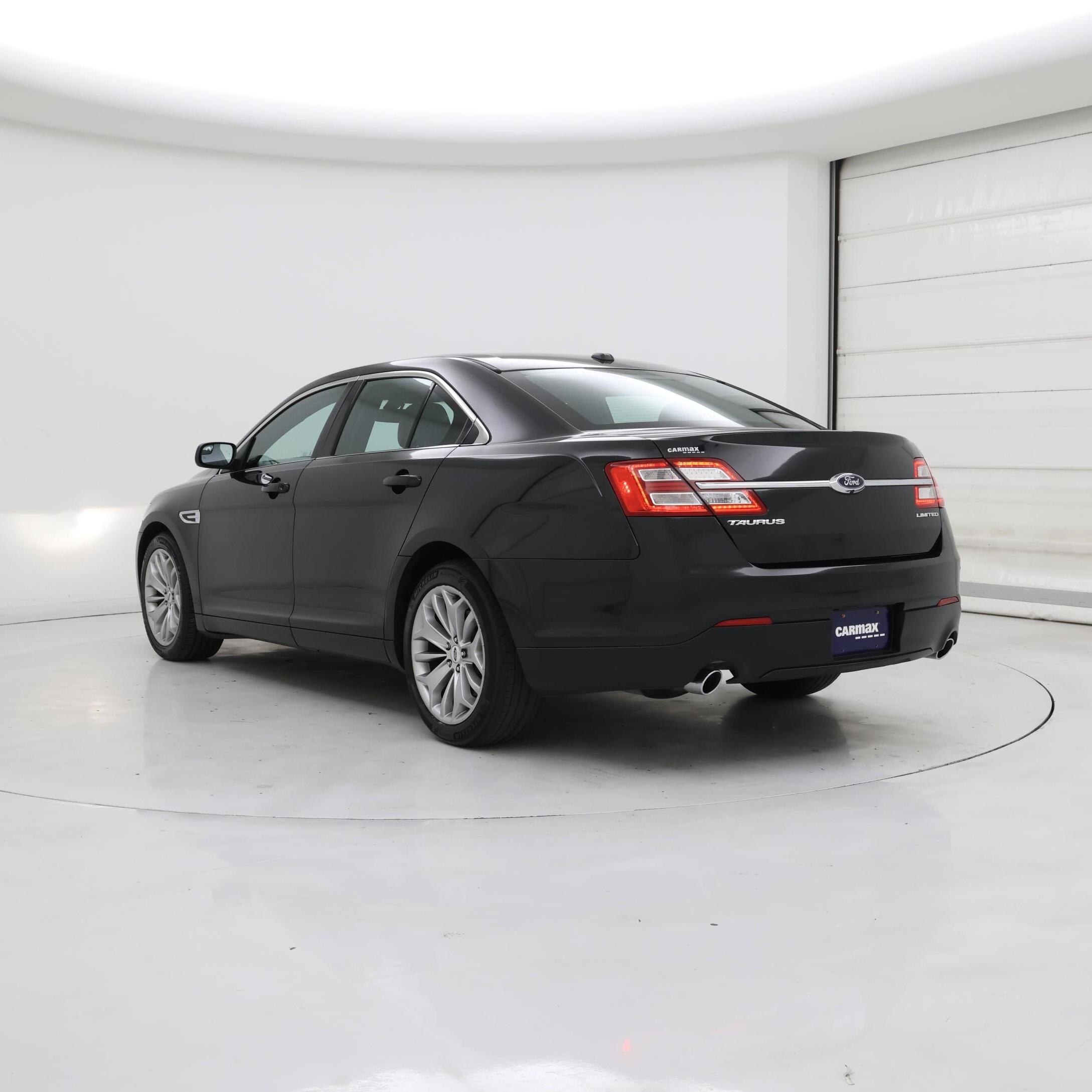 Thumbnail: 2015 Ford Taurus - 2