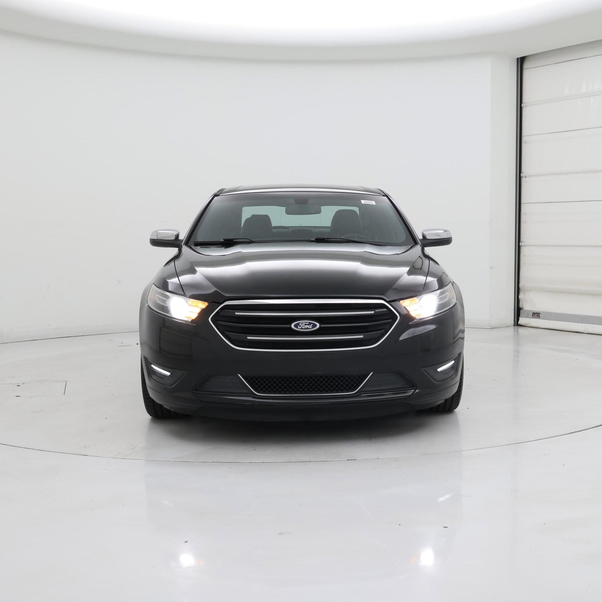 Thumbnail: 2015 Ford Taurus - 5
