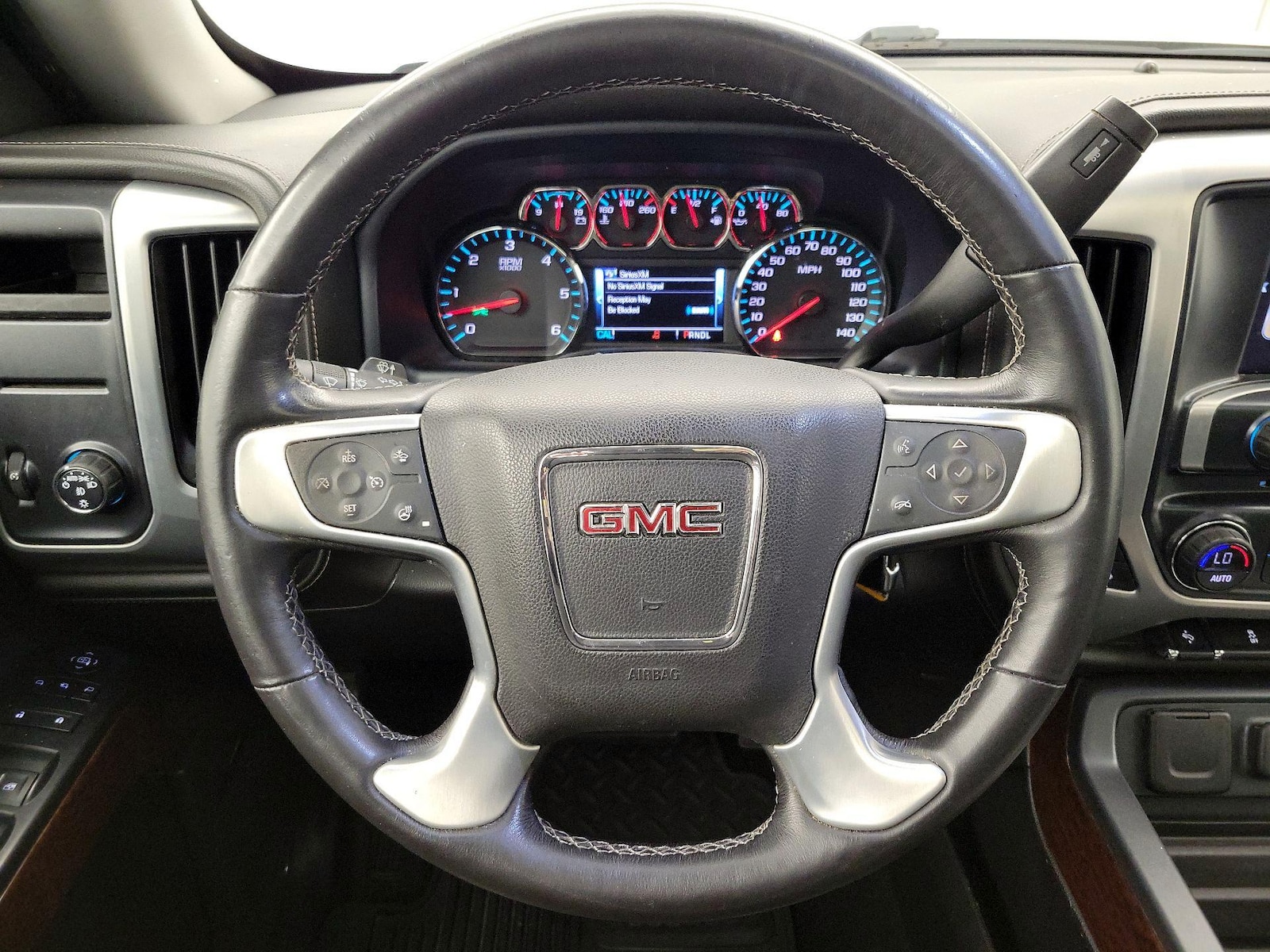 2017 GMC Sierra 1500 SLT - Photo 11