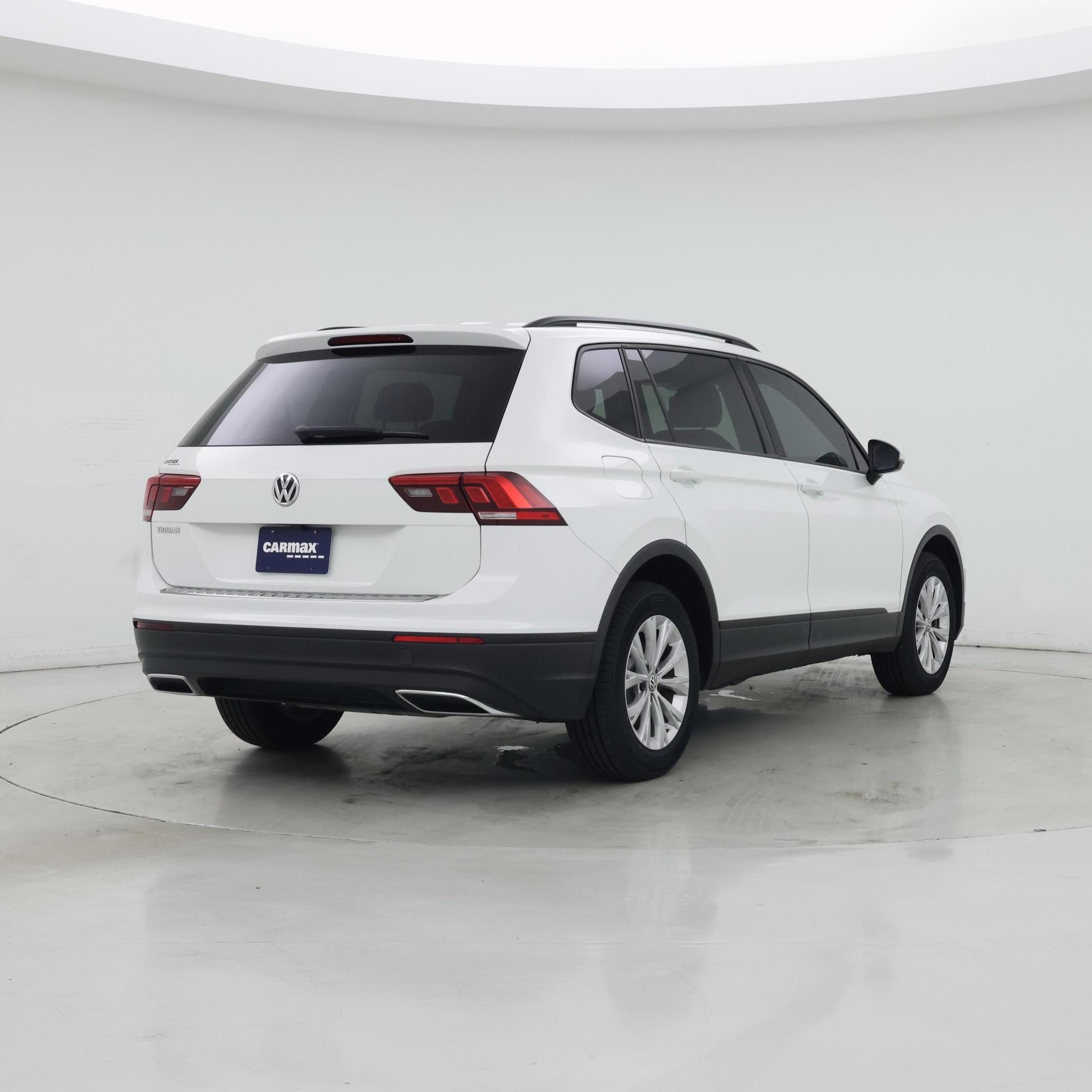 Thumbnail: 2019 Volkswagen Tiguan - 8