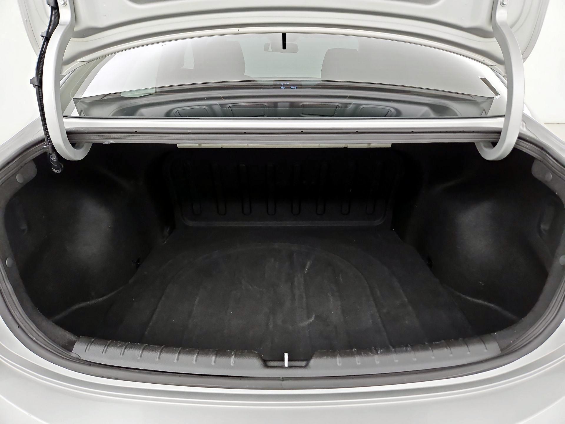 Thumbnail: 2023 Kia Rio - 20