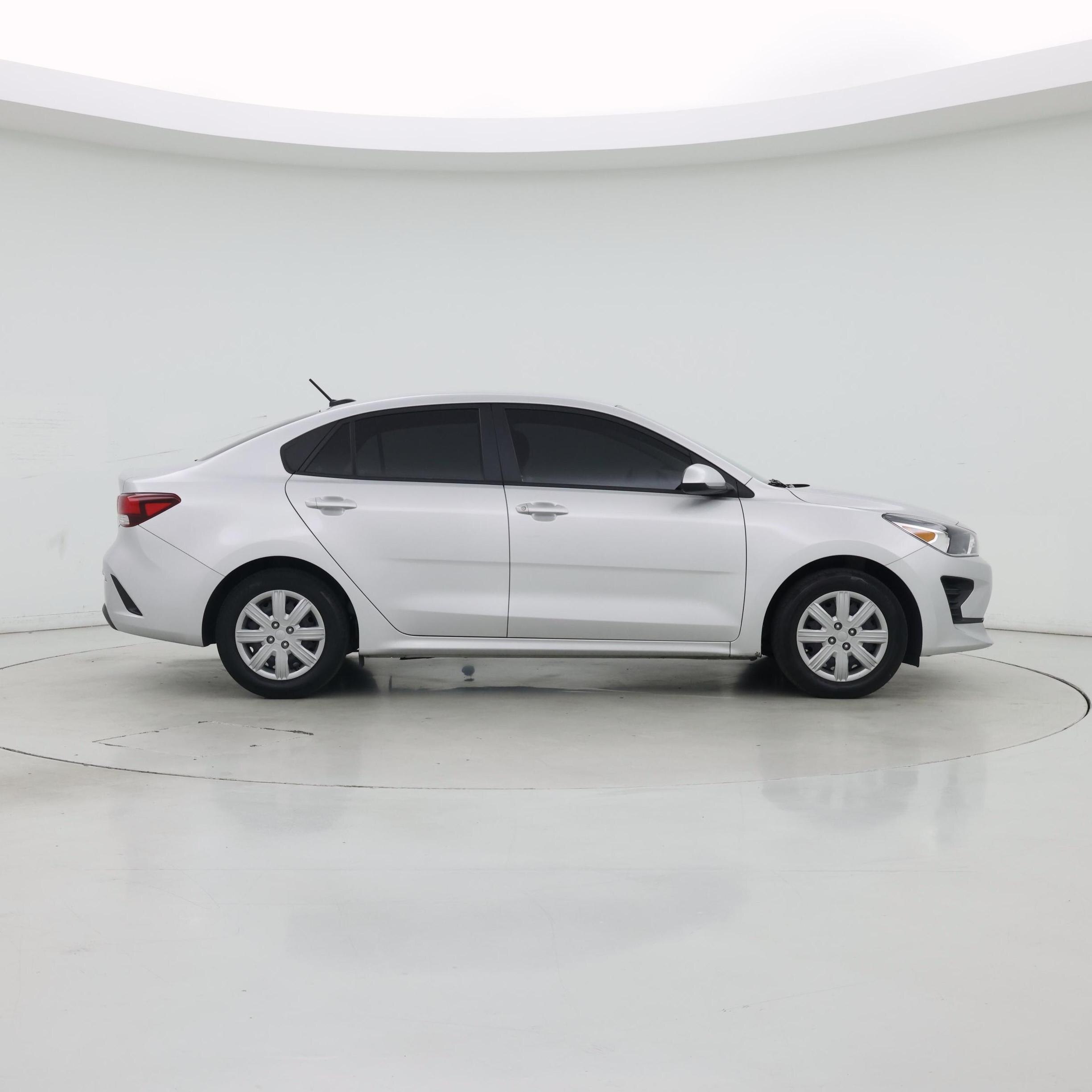 Thumbnail: 2023 Kia Rio - 7