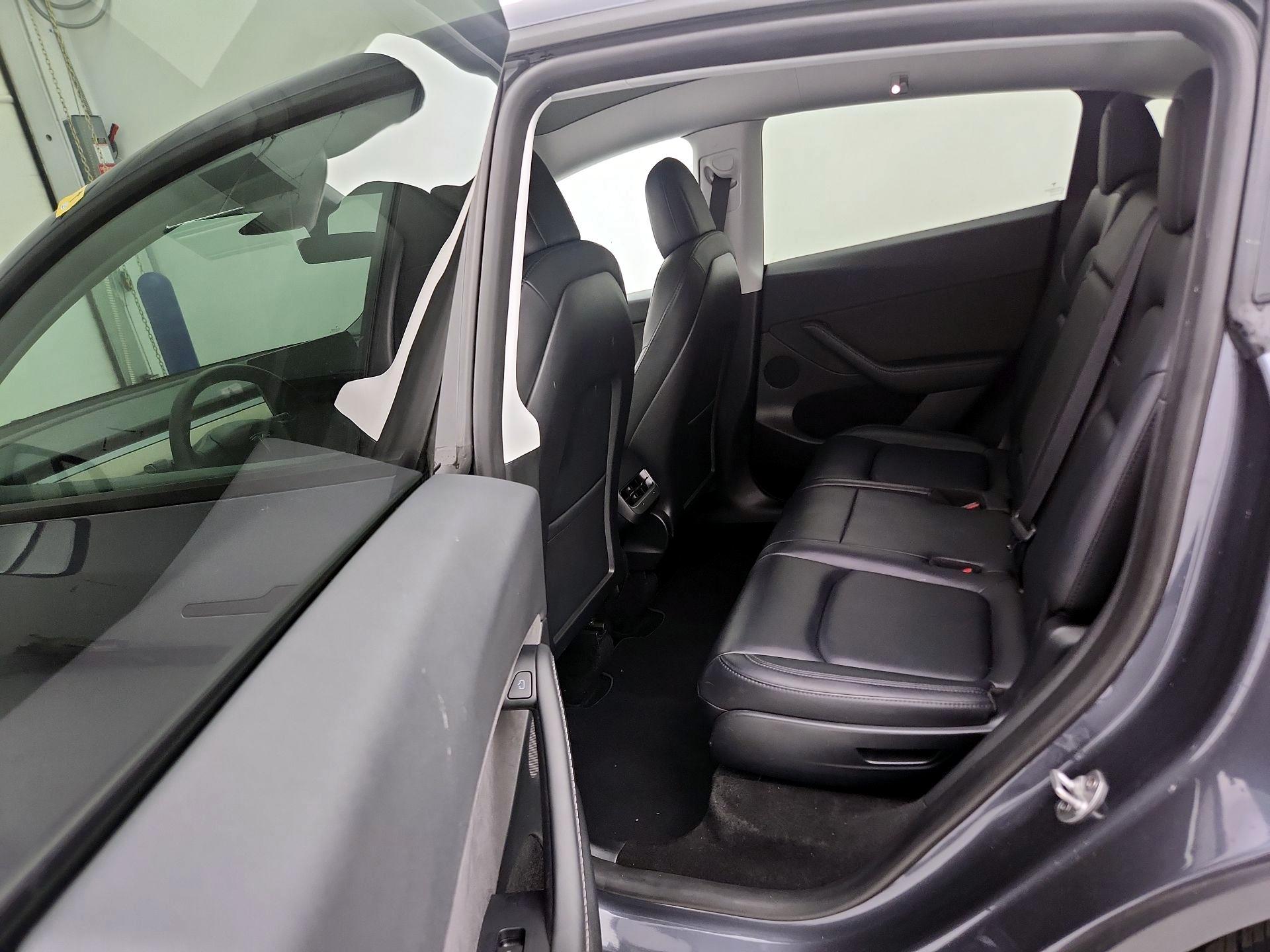 Thumbnail: 2023 Tesla Model Y - 19