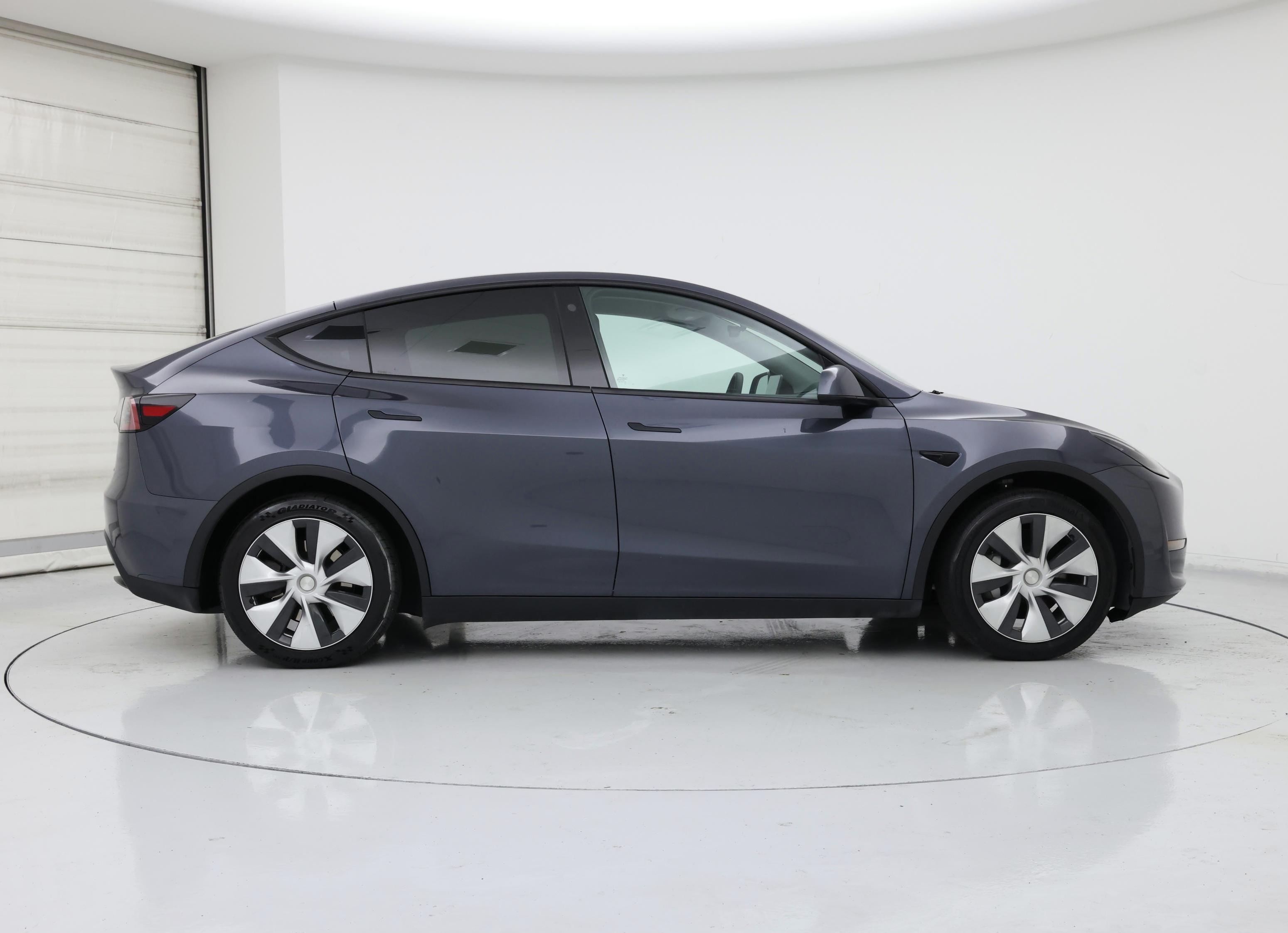 Thumbnail: 2023 Tesla Model Y - 7