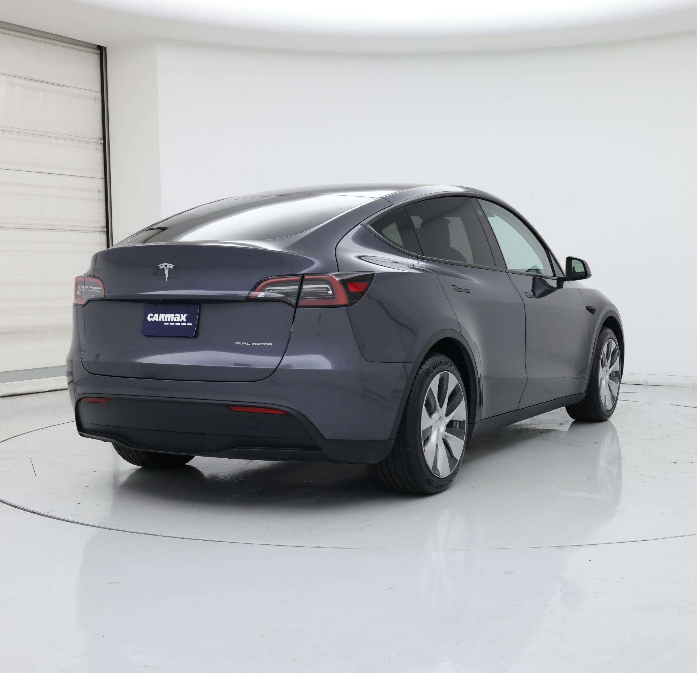 Thumbnail: 2023 Tesla Model Y - 8