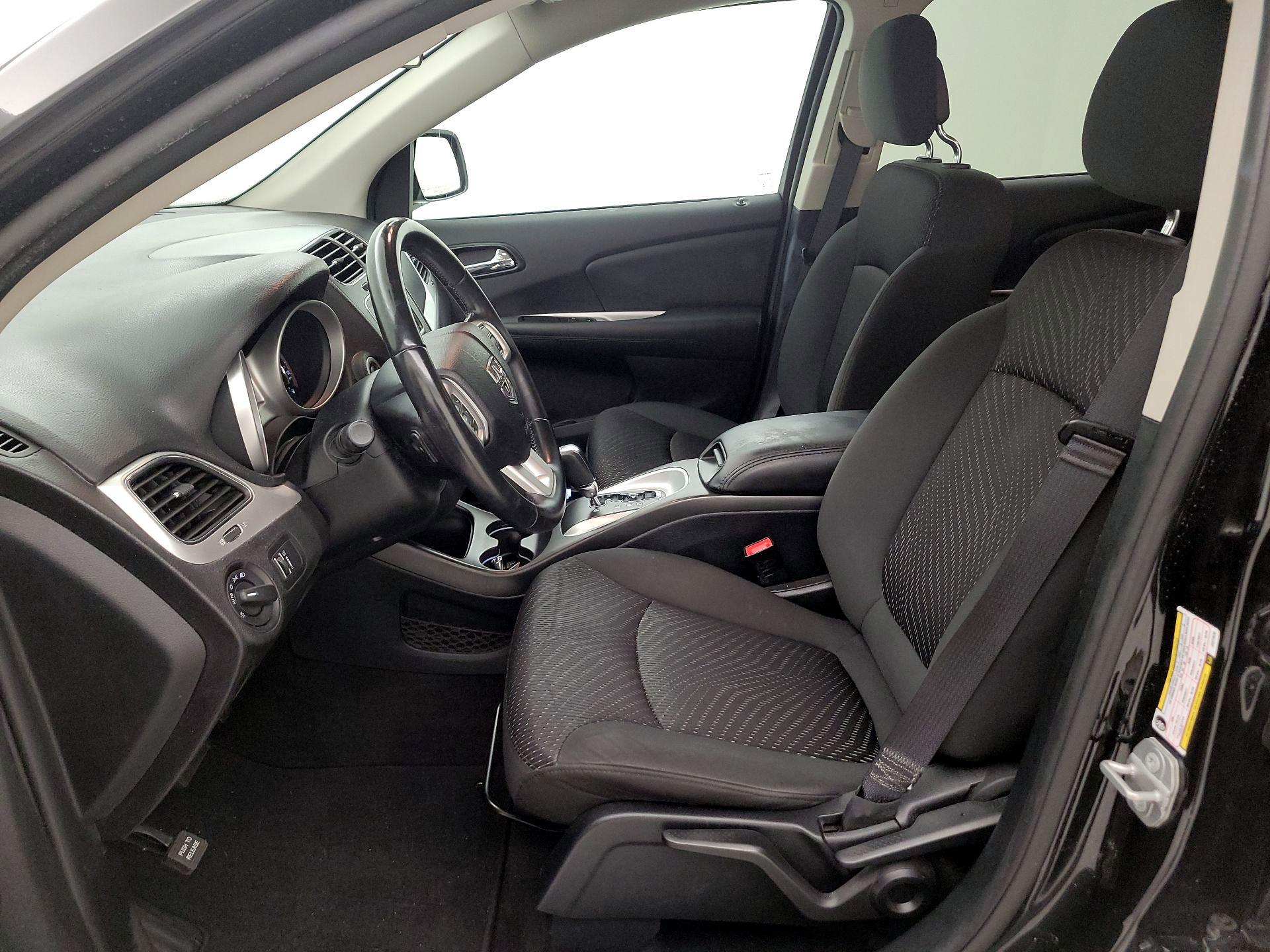 Thumbnail: 2018 Dodge Journey - 11