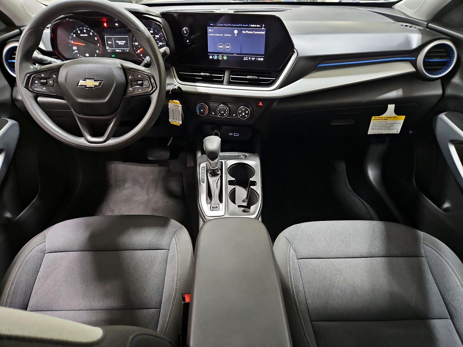 Thumbnail: 2024 Chevrolet Trax - 9