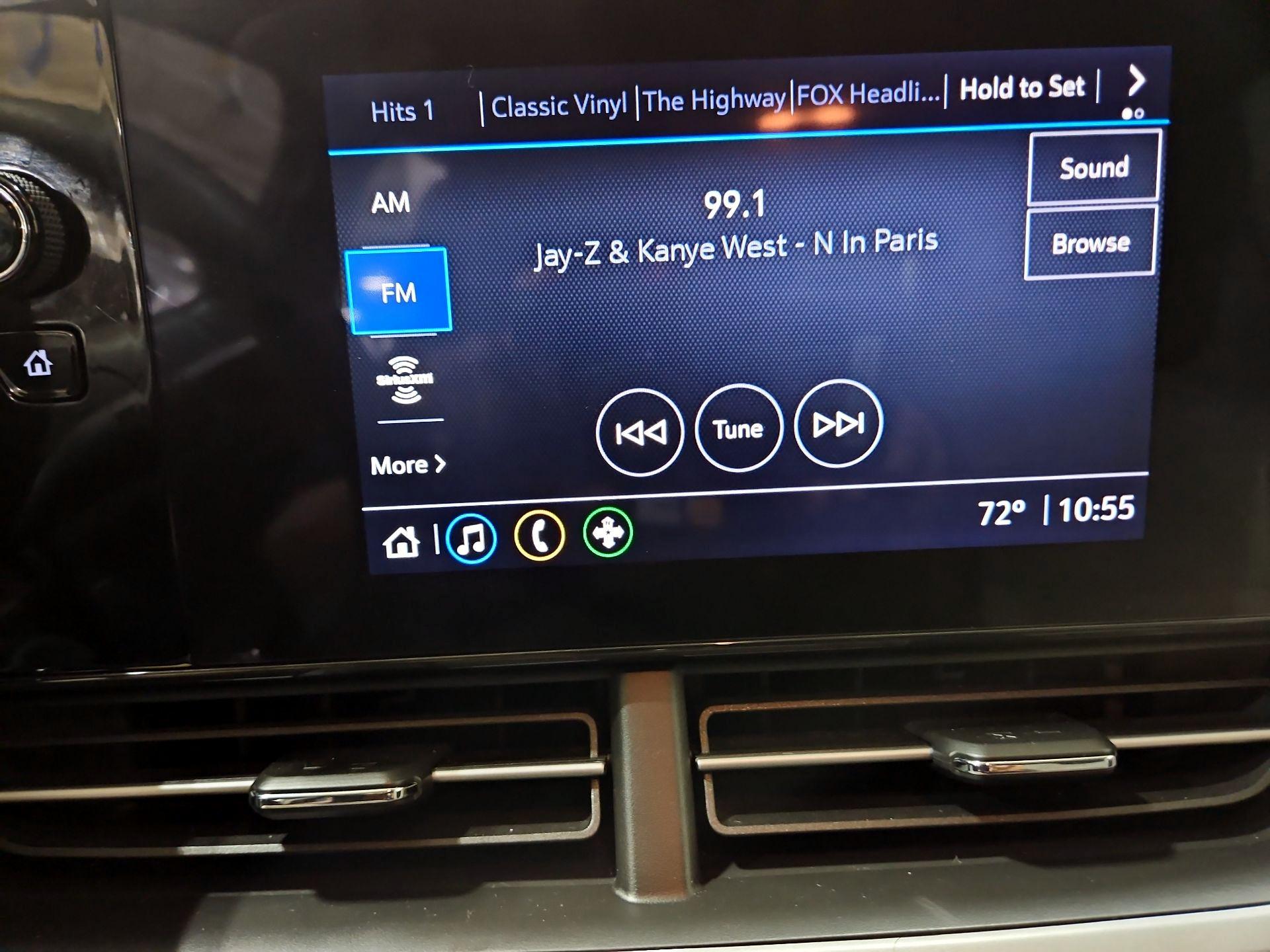 Thumbnail: 2024 Chevrolet Trax - 15