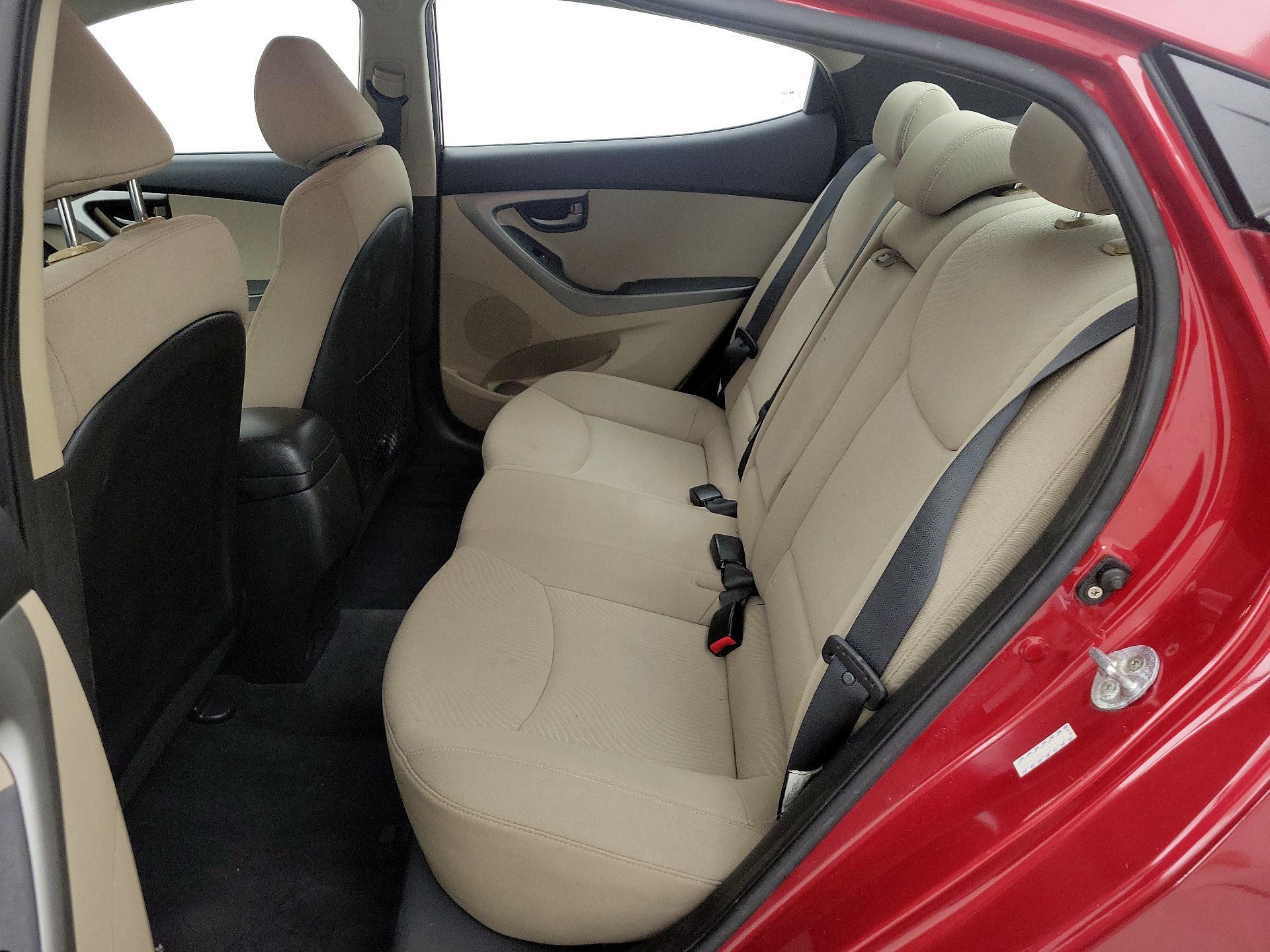 Thumbnail: 2016 Hyundai Elantra - 18