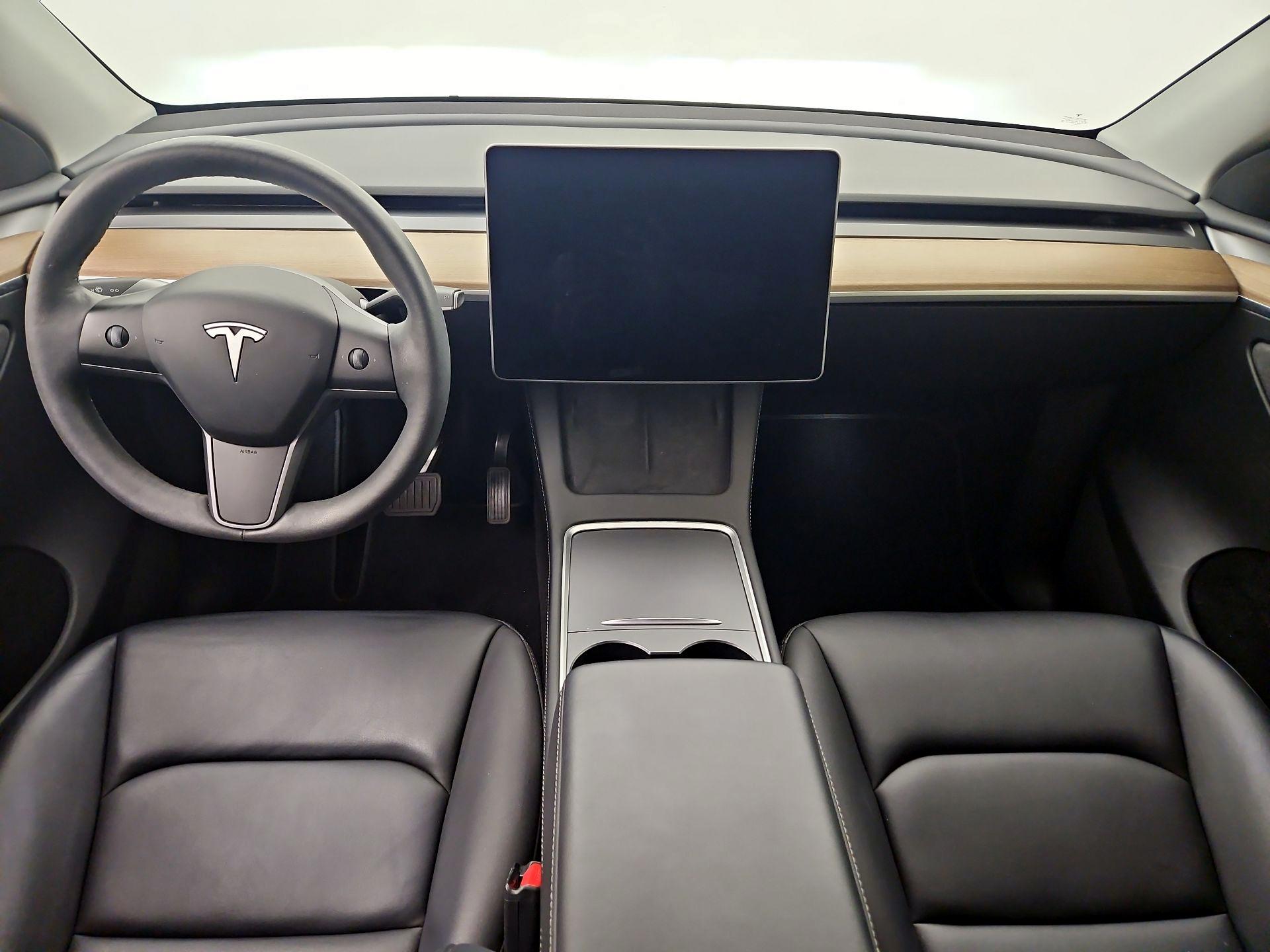 Thumbnail: 2023 Tesla Model Y - 9