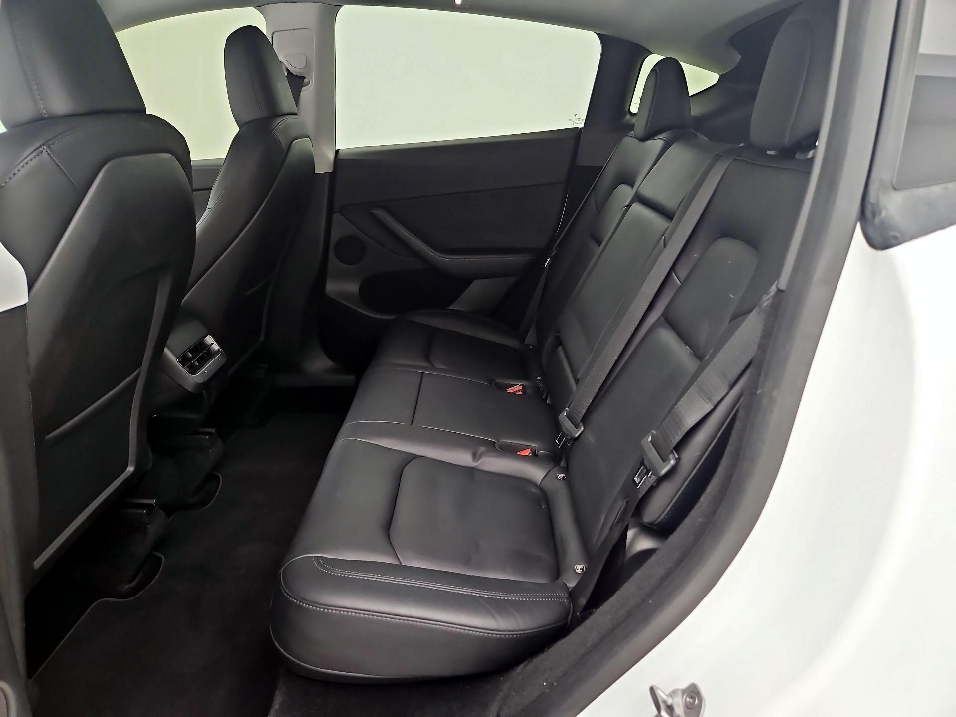 Thumbnail: 2023 Tesla Model Y - 18