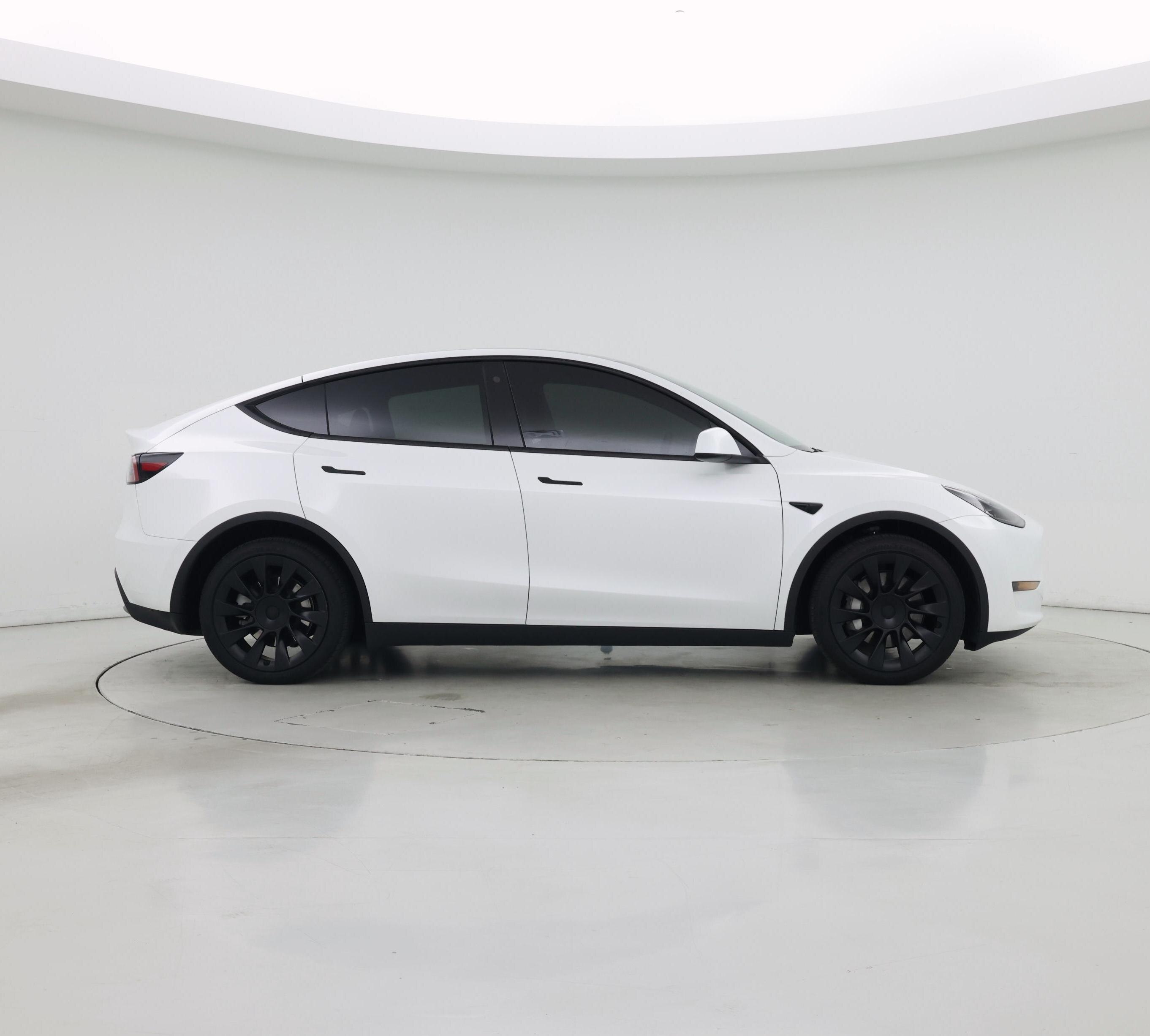 Thumbnail: 2023 Tesla Model Y - 7