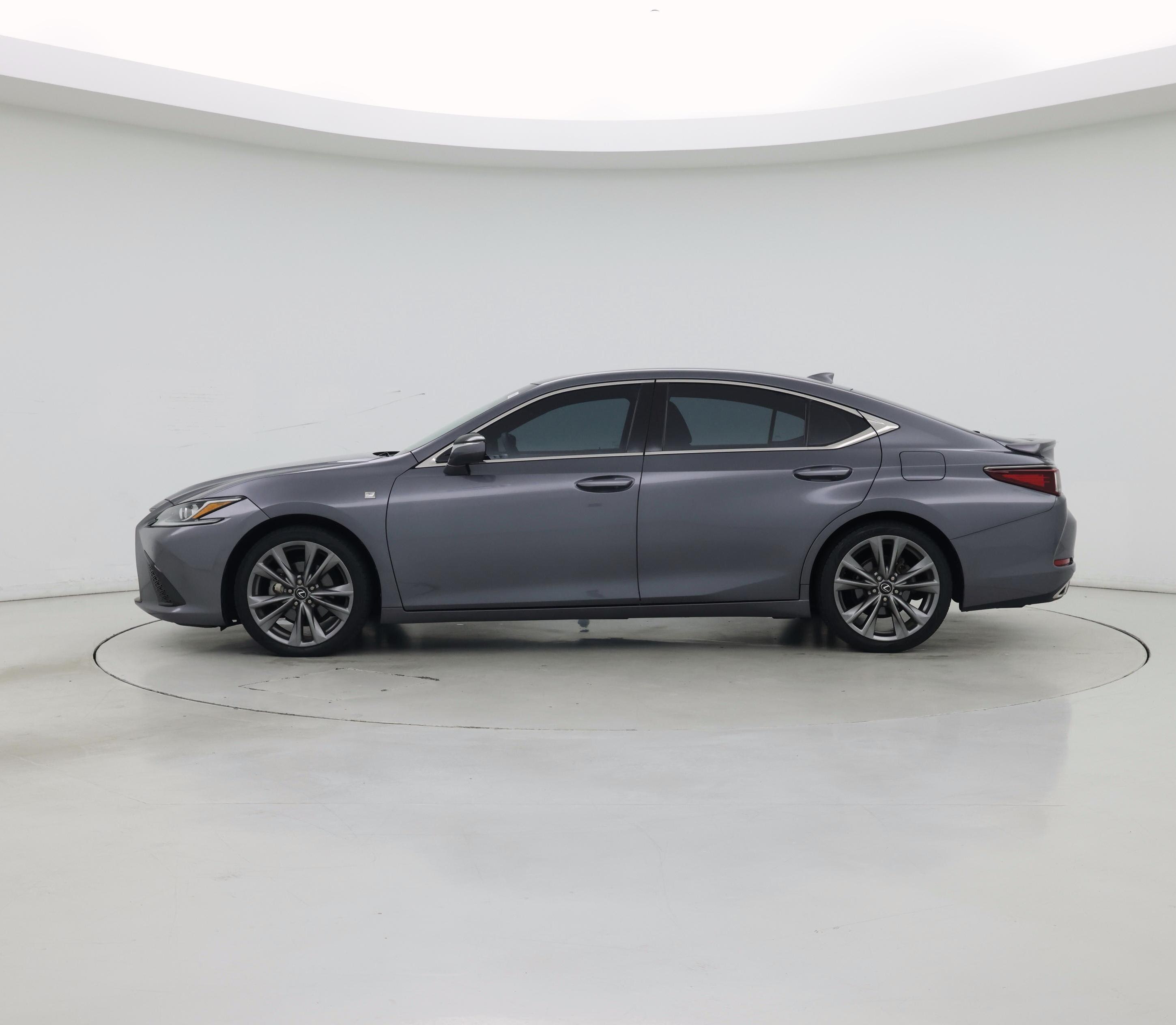 Thumbnail: 2019 Lexus ES - 3