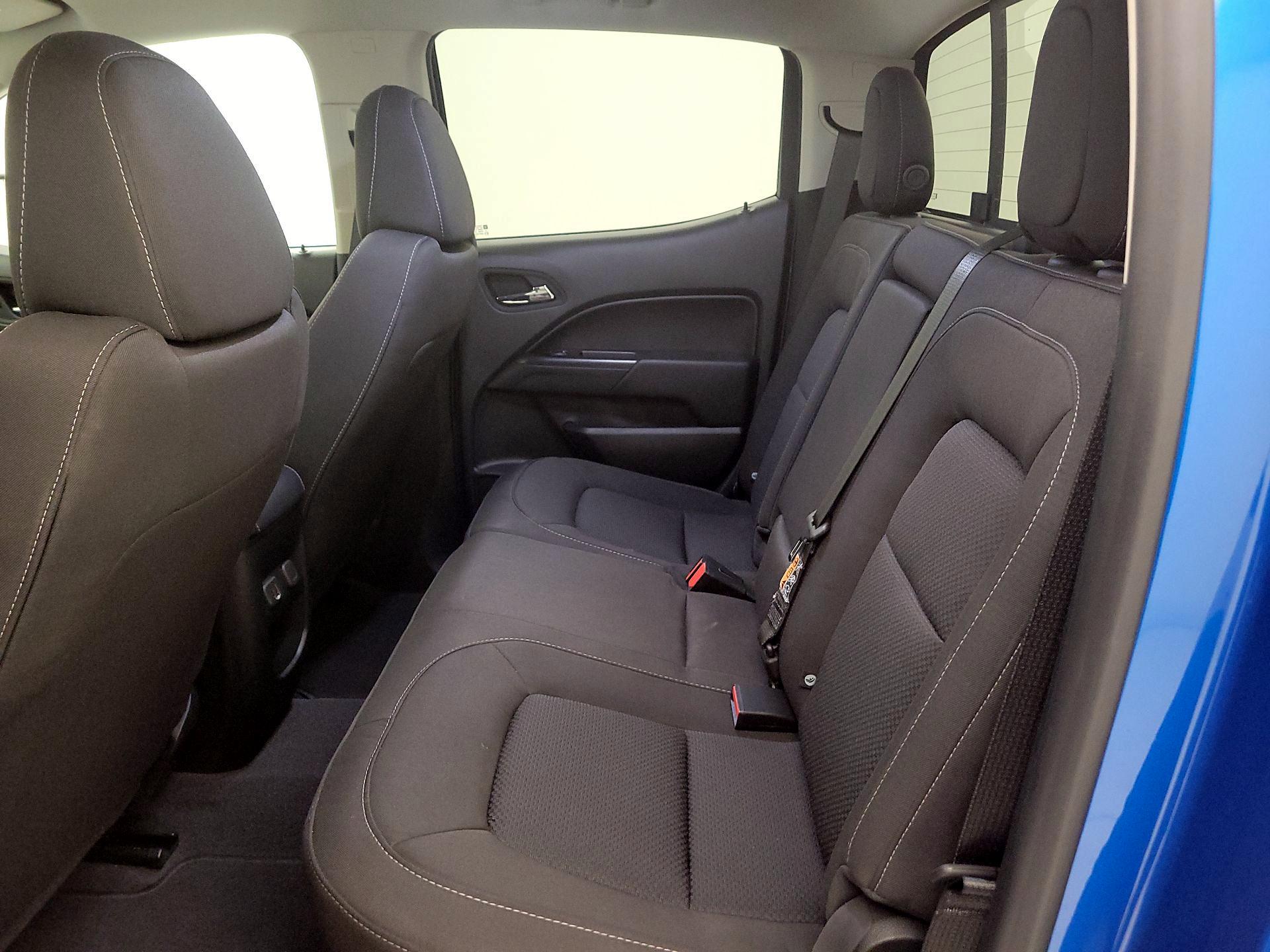 Thumbnail: 2022 Chevrolet Colorado - 19