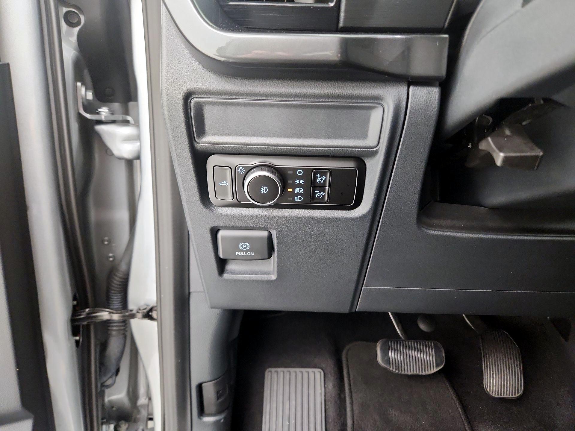 Thumbnail: 2023 Ford F-150 - 13