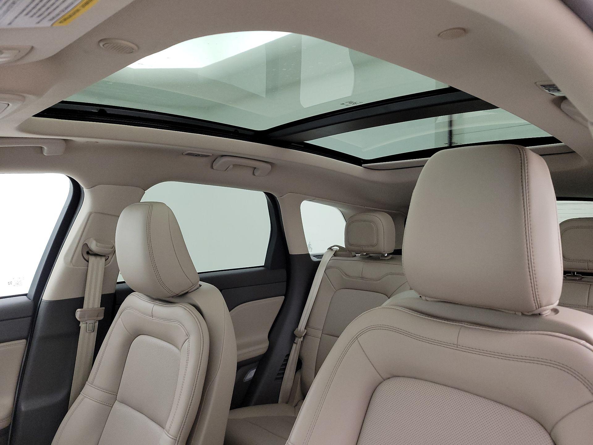 Thumbnail: 2024 Lincoln Corsair - 20