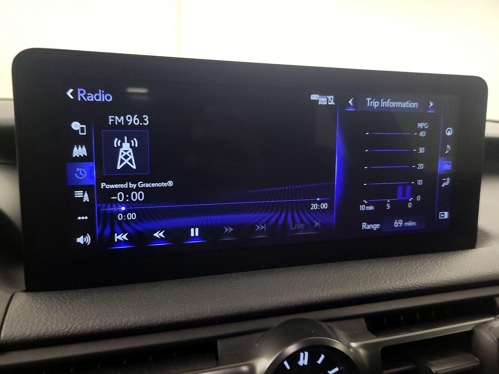 Thumbnail: 2023 Lexus IS - 16