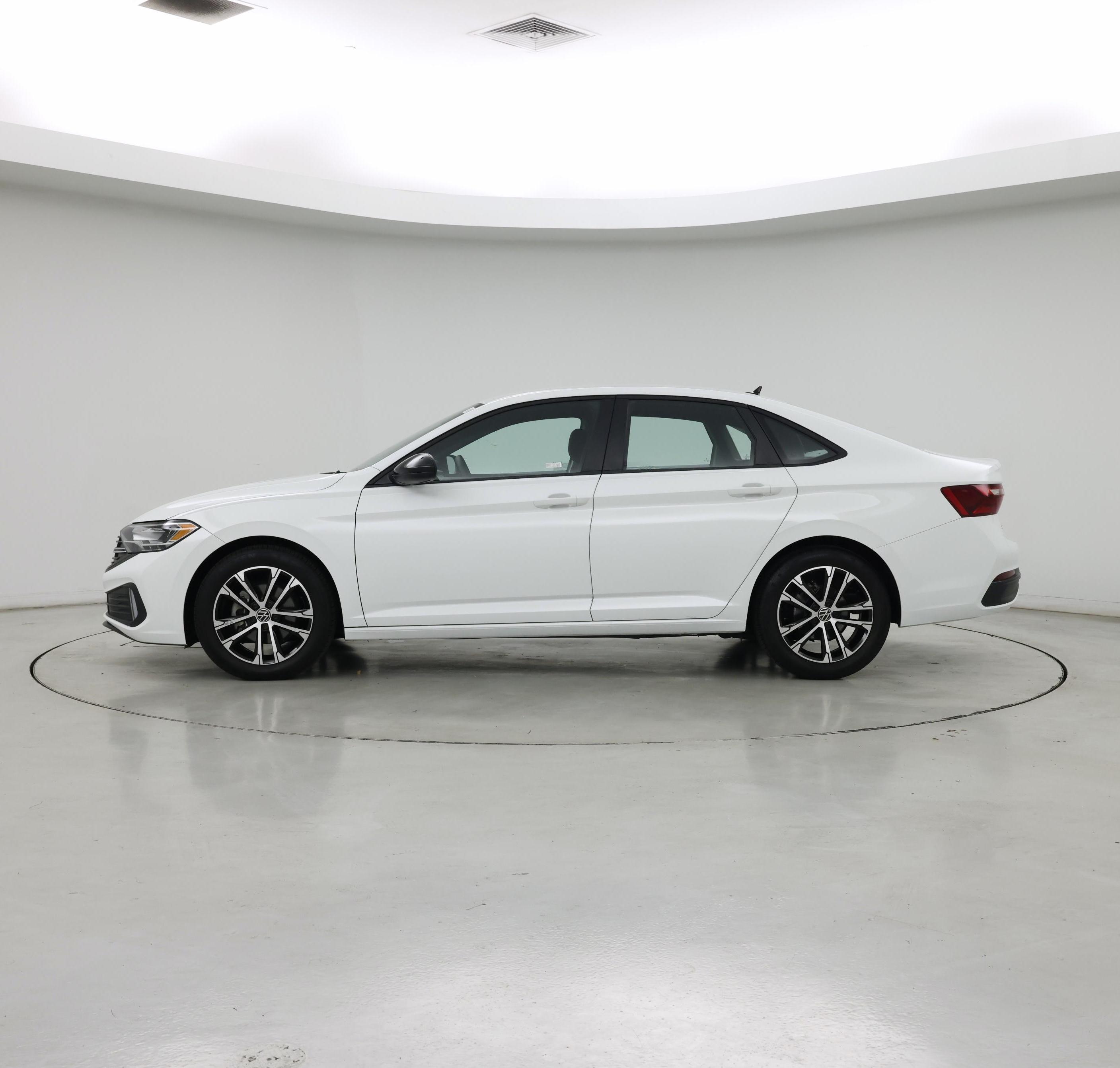 Thumbnail: 2024 Volkswagen Jetta - 3