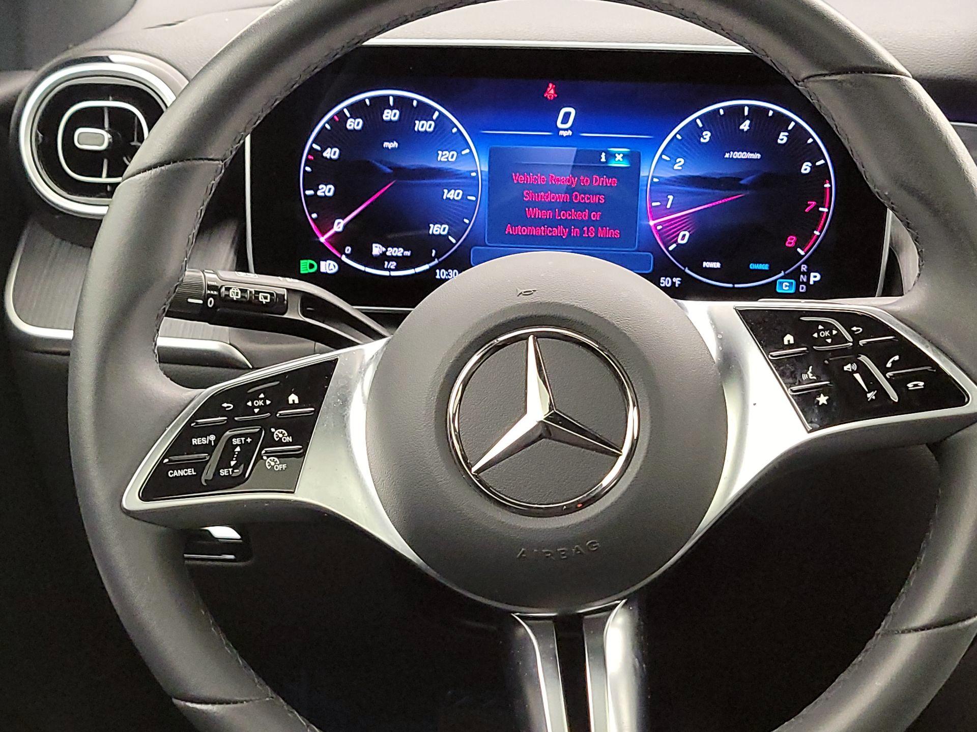 Thumbnail: 2025 Mercedes-Benz GLC - 10