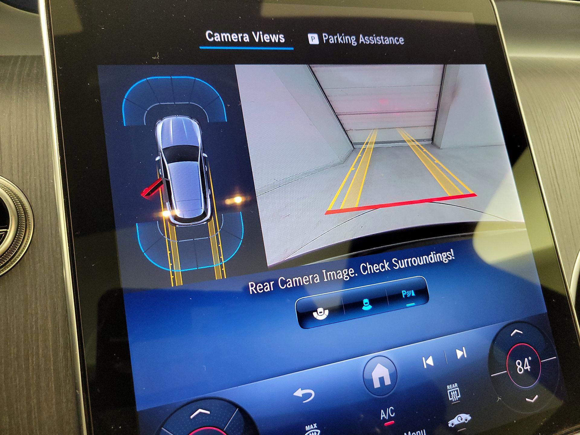 Thumbnail: 2025 Mercedes-Benz GLC - 14