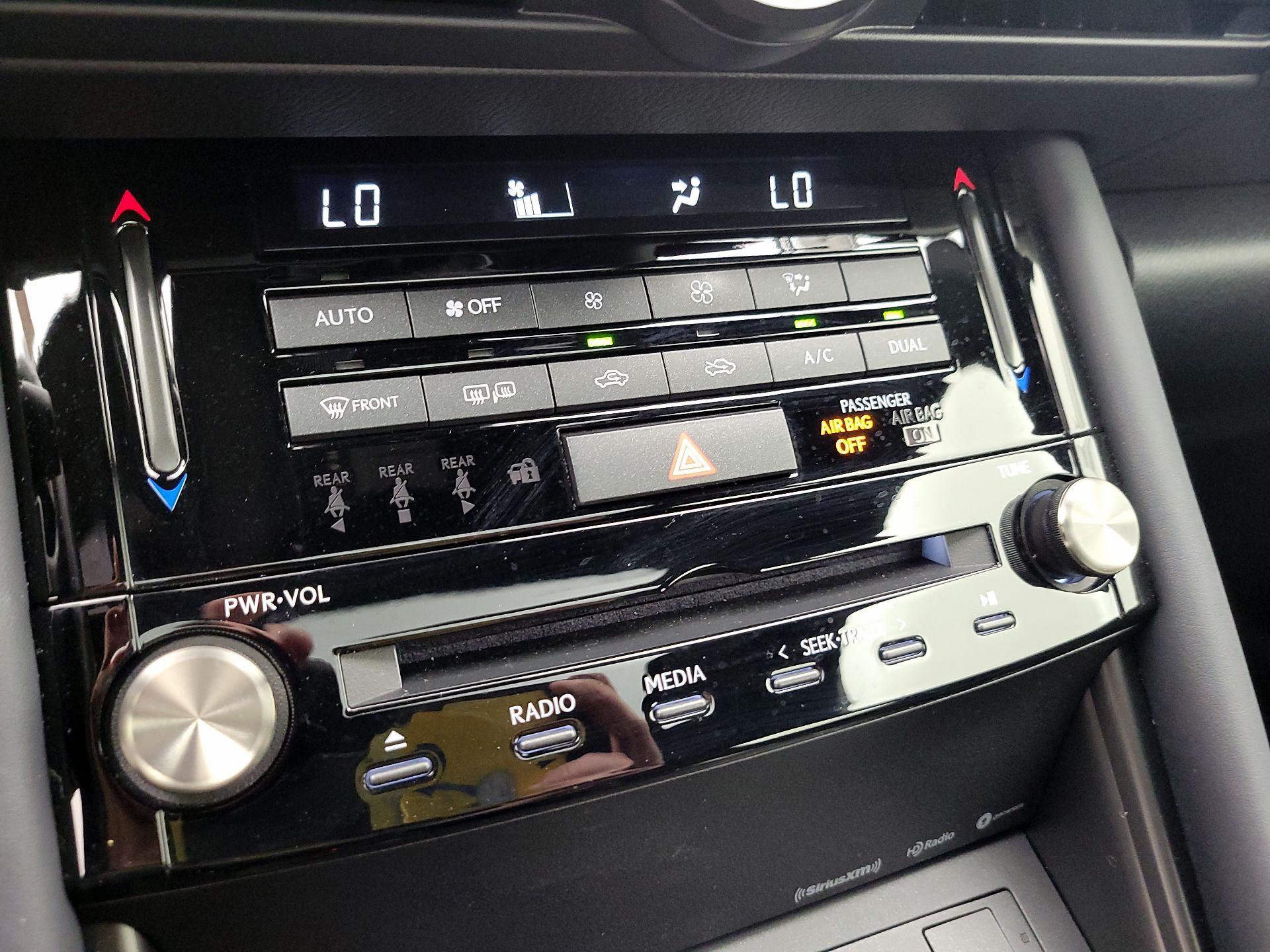 Thumbnail: 2024 Lexus IS - 16