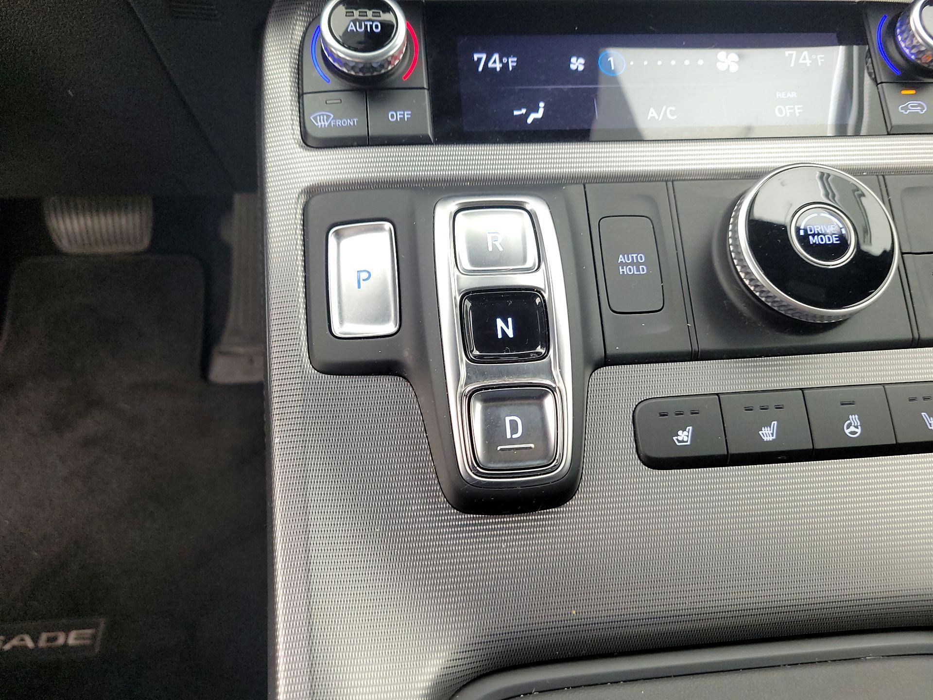 Thumbnail: 2023 Hyundai Palisade - 18