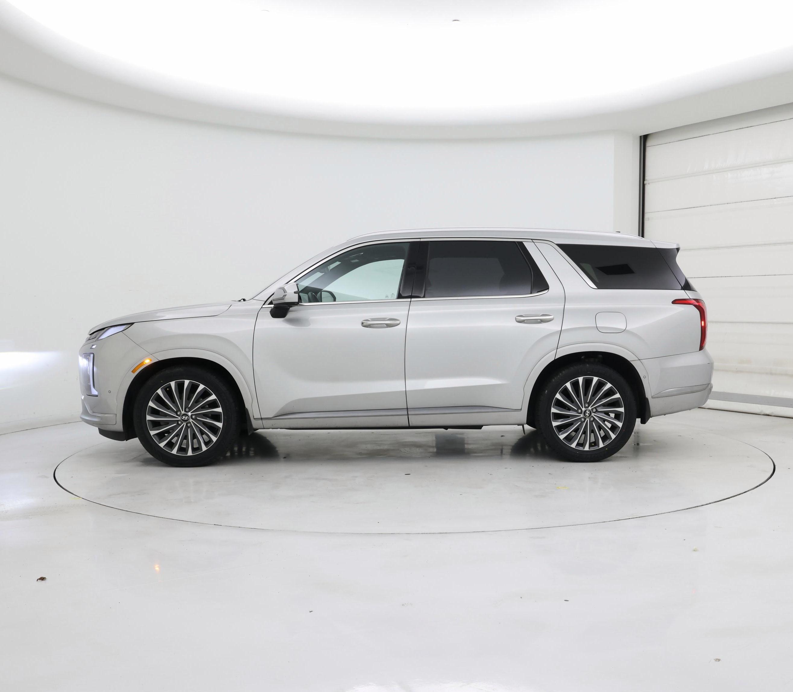 Thumbnail: 2023 Hyundai Palisade - 3