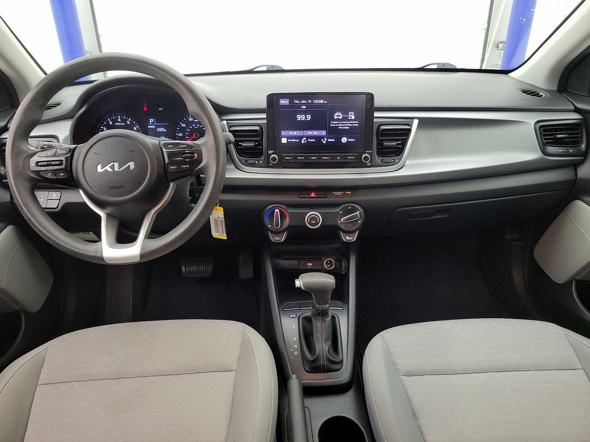 Thumbnail: 2023 Kia Rio - 9