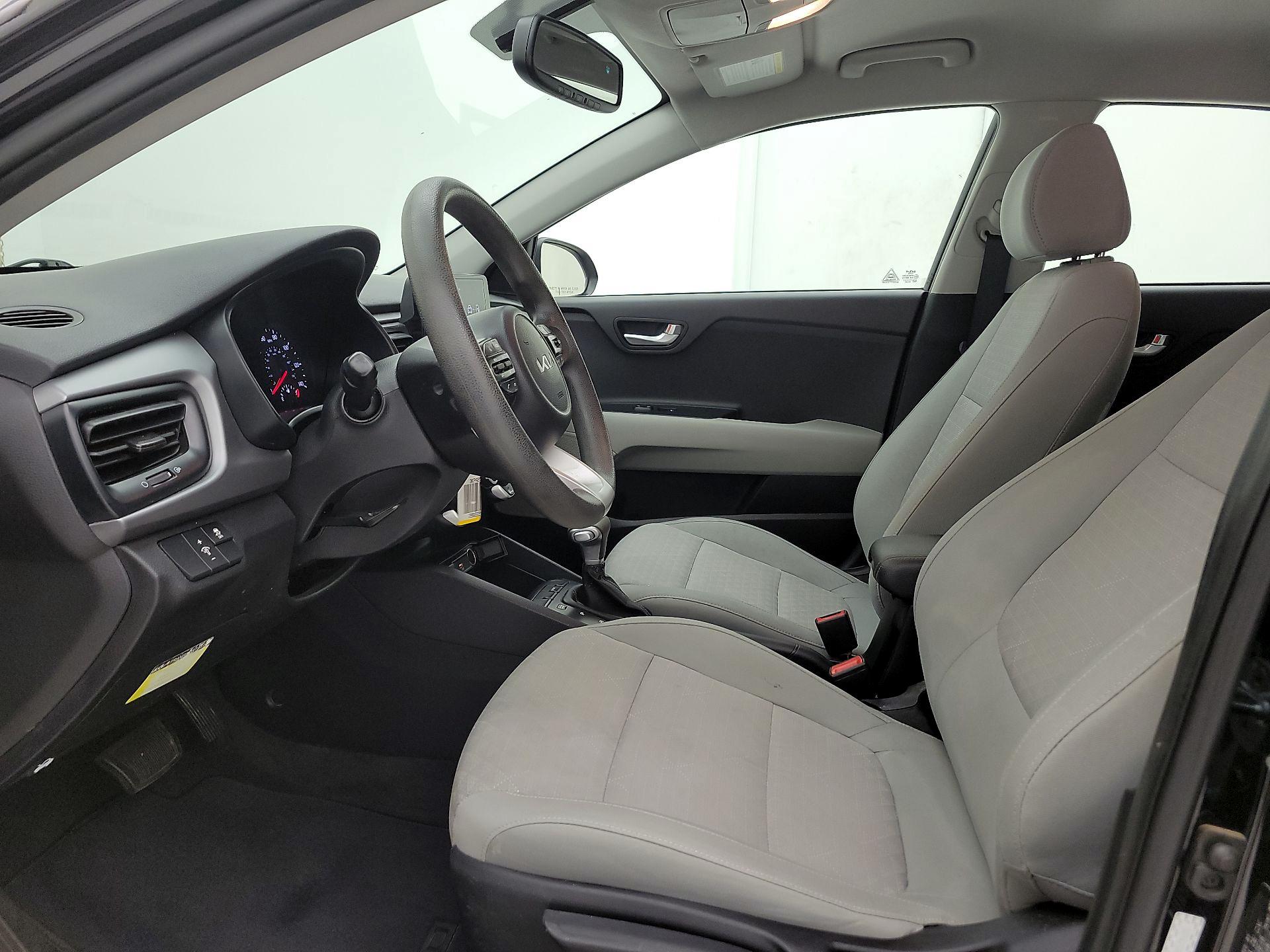 Thumbnail: 2023 Kia Rio - 11